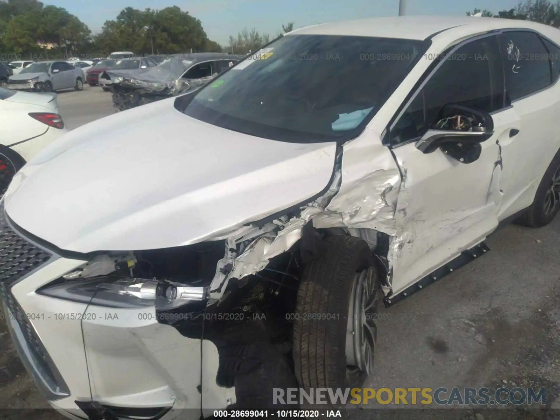 6 Photograph of a damaged car 2T2AZMAA9LC174681 LEXUS RX 2020