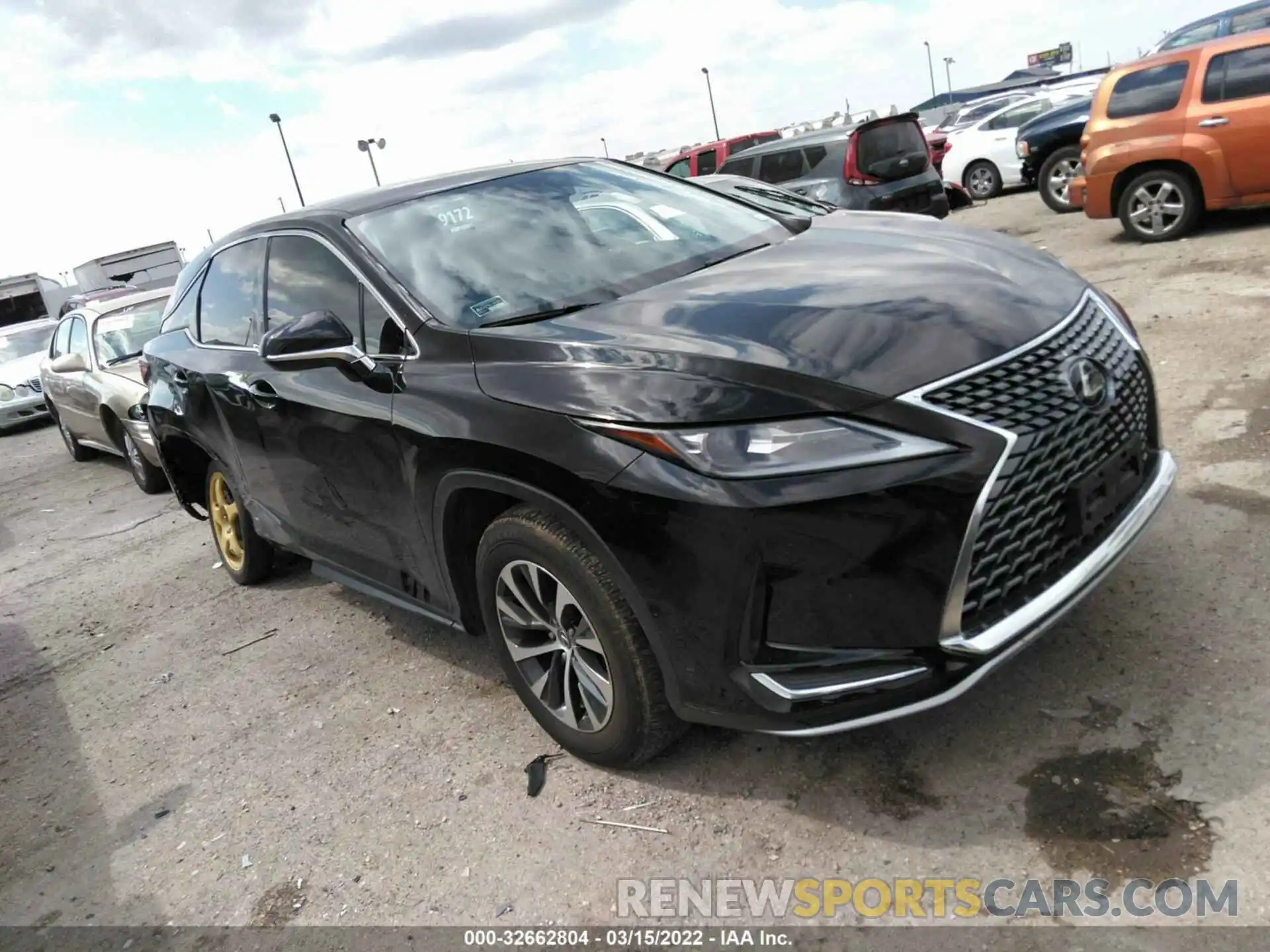 1 Photograph of a damaged car 2T2AZMAAXLC161177 LEXUS RX 2020