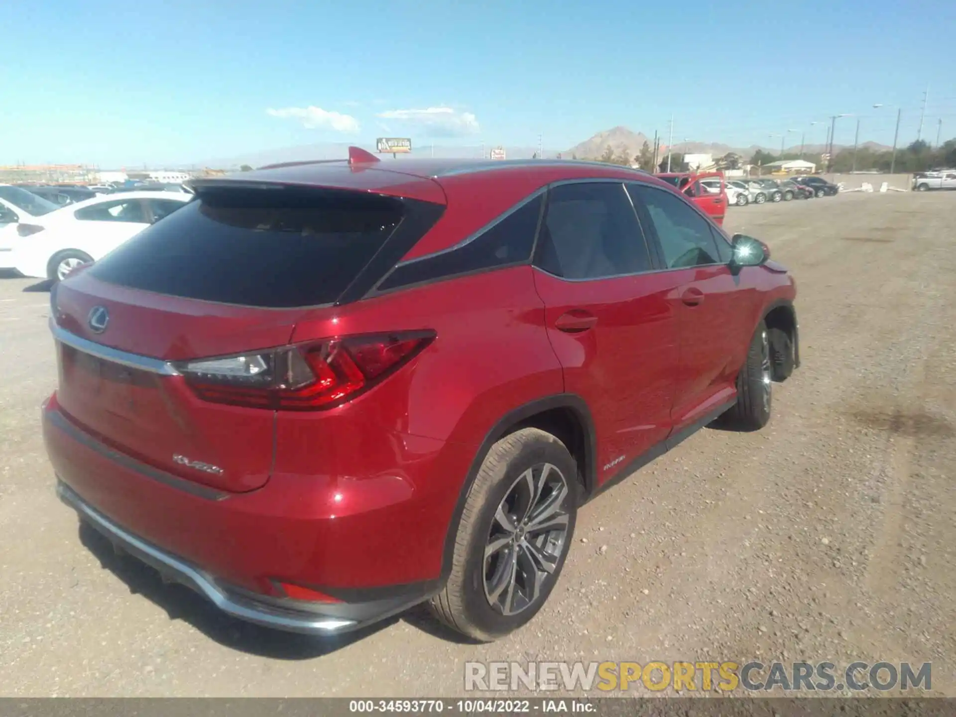 4 Photograph of a damaged car 2T2HGMDA0LC047379 LEXUS RX 2020