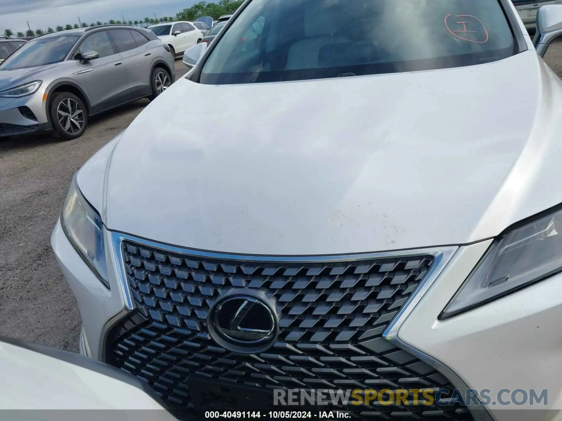 12 Photograph of a damaged car 2T2HZMAA1LC175466 LEXUS RX 2020