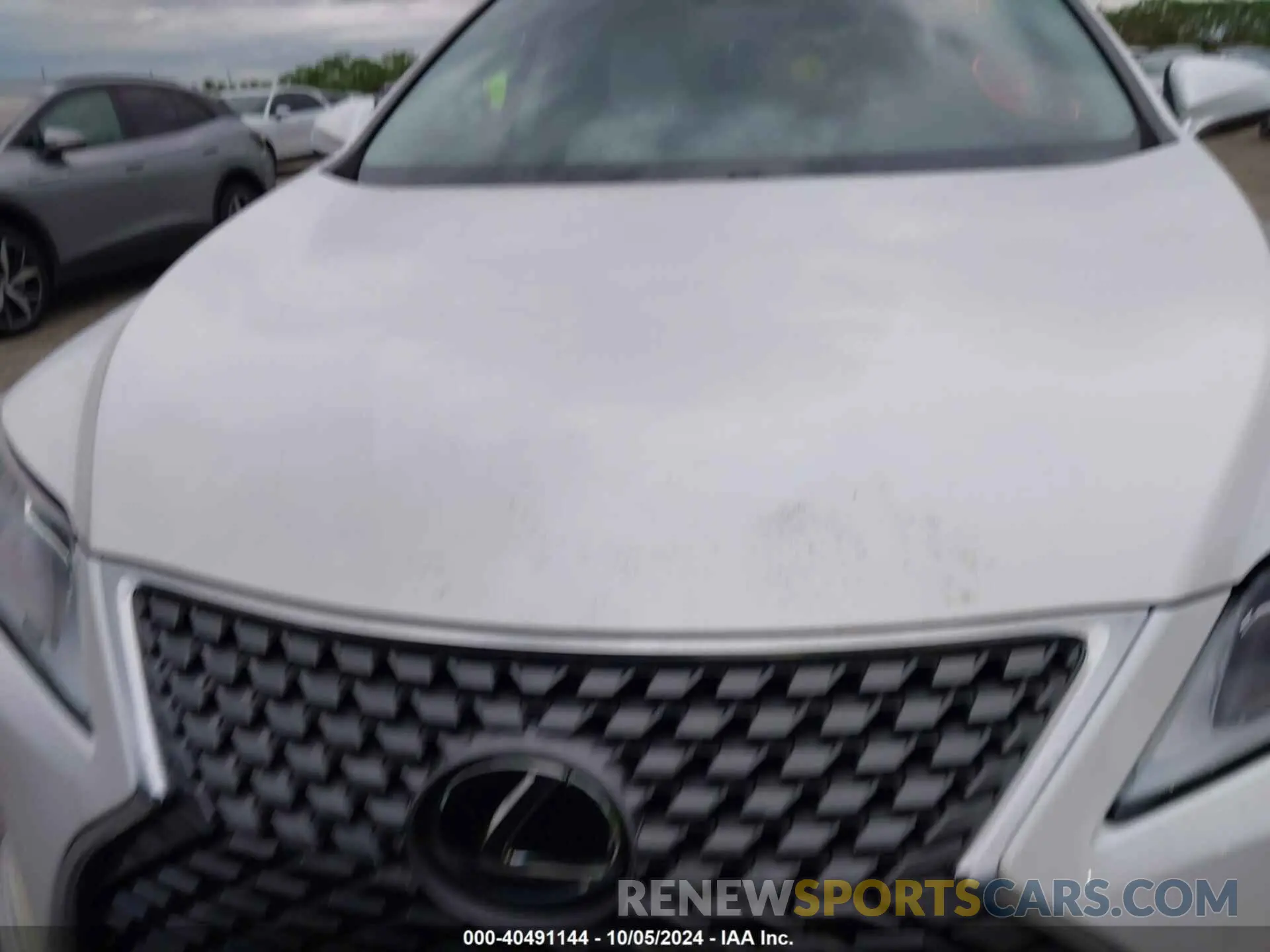 6 Photograph of a damaged car 2T2HZMAA1LC175466 LEXUS RX 2020