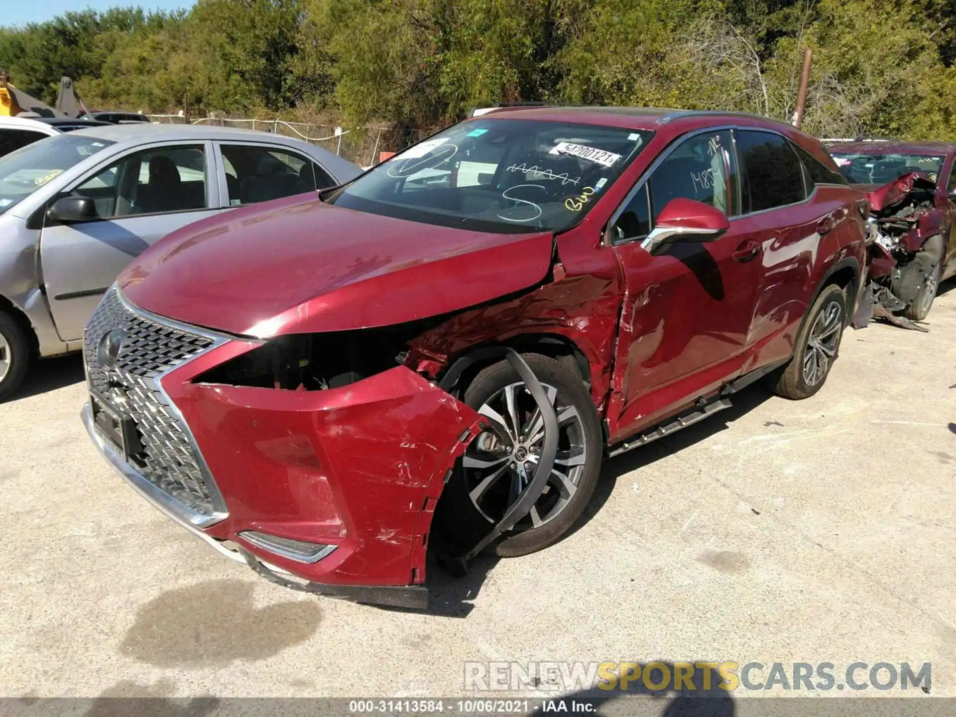 2 Photograph of a damaged car 2T2HZMAA5LC172702 LEXUS RX 2020