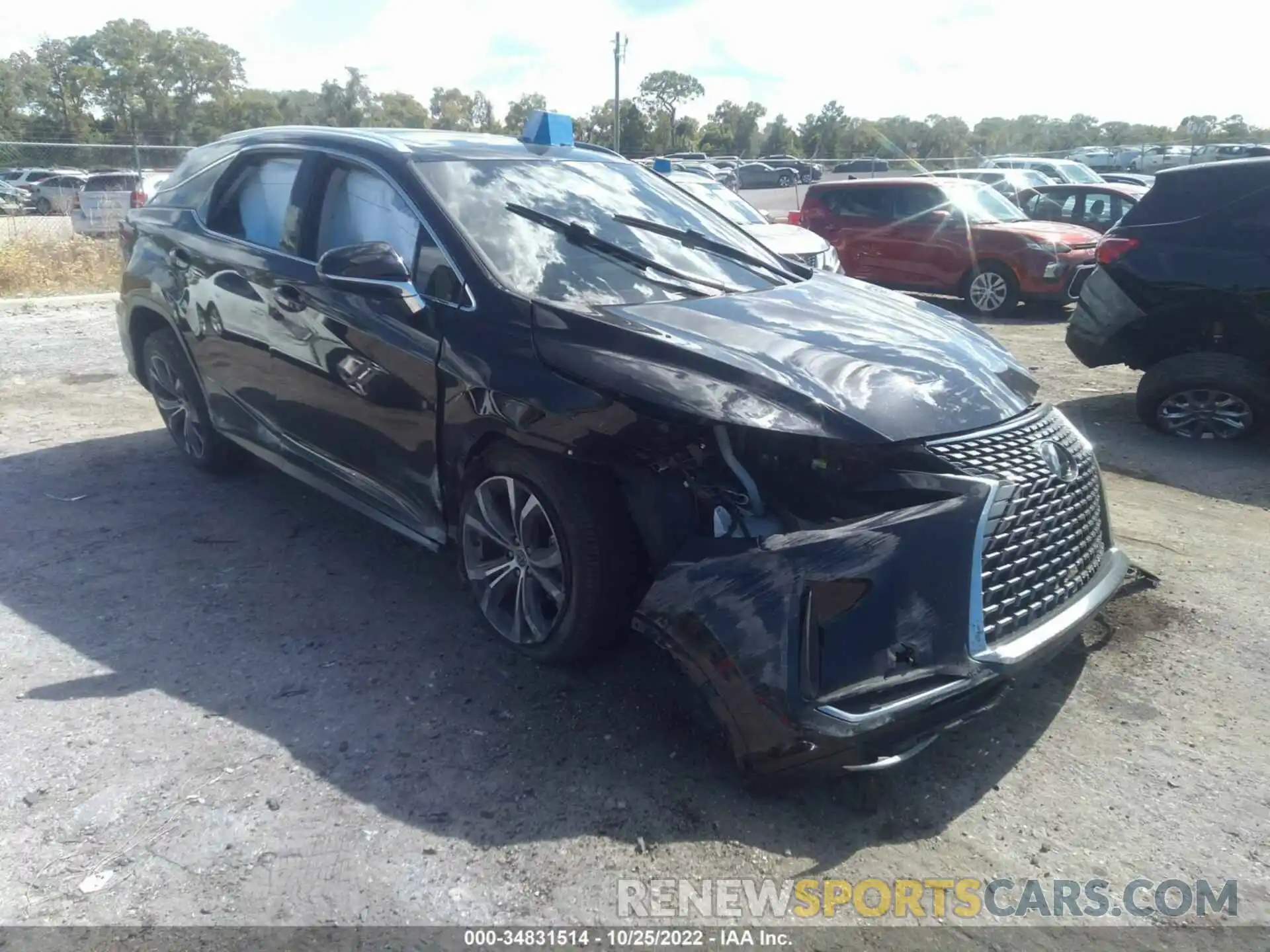 1 Photograph of a damaged car 2T2HZMAA7LC161961 LEXUS RX 2020