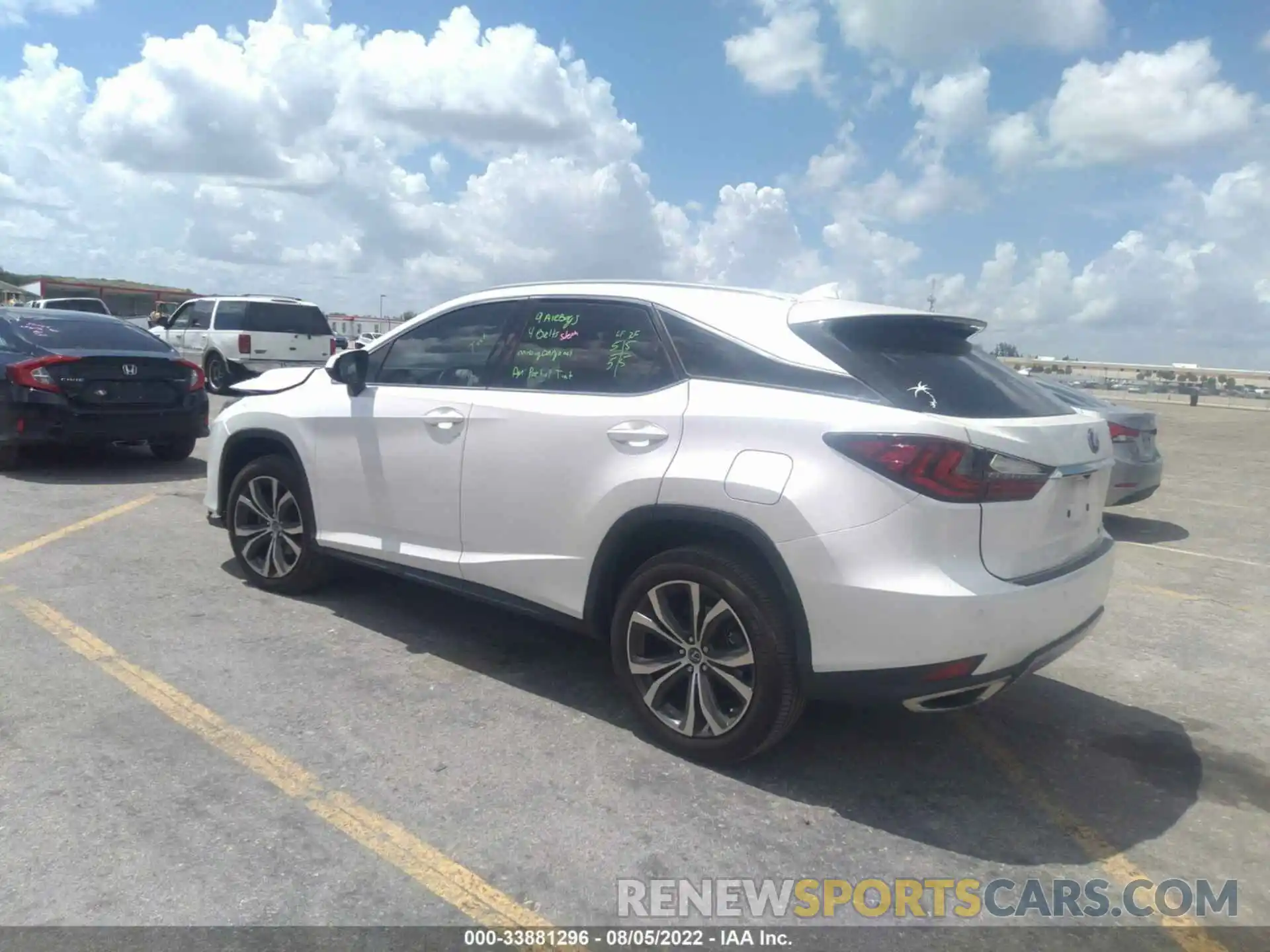 3 Photograph of a damaged car 2T2HZMAA7LC171843 LEXUS RX 2020