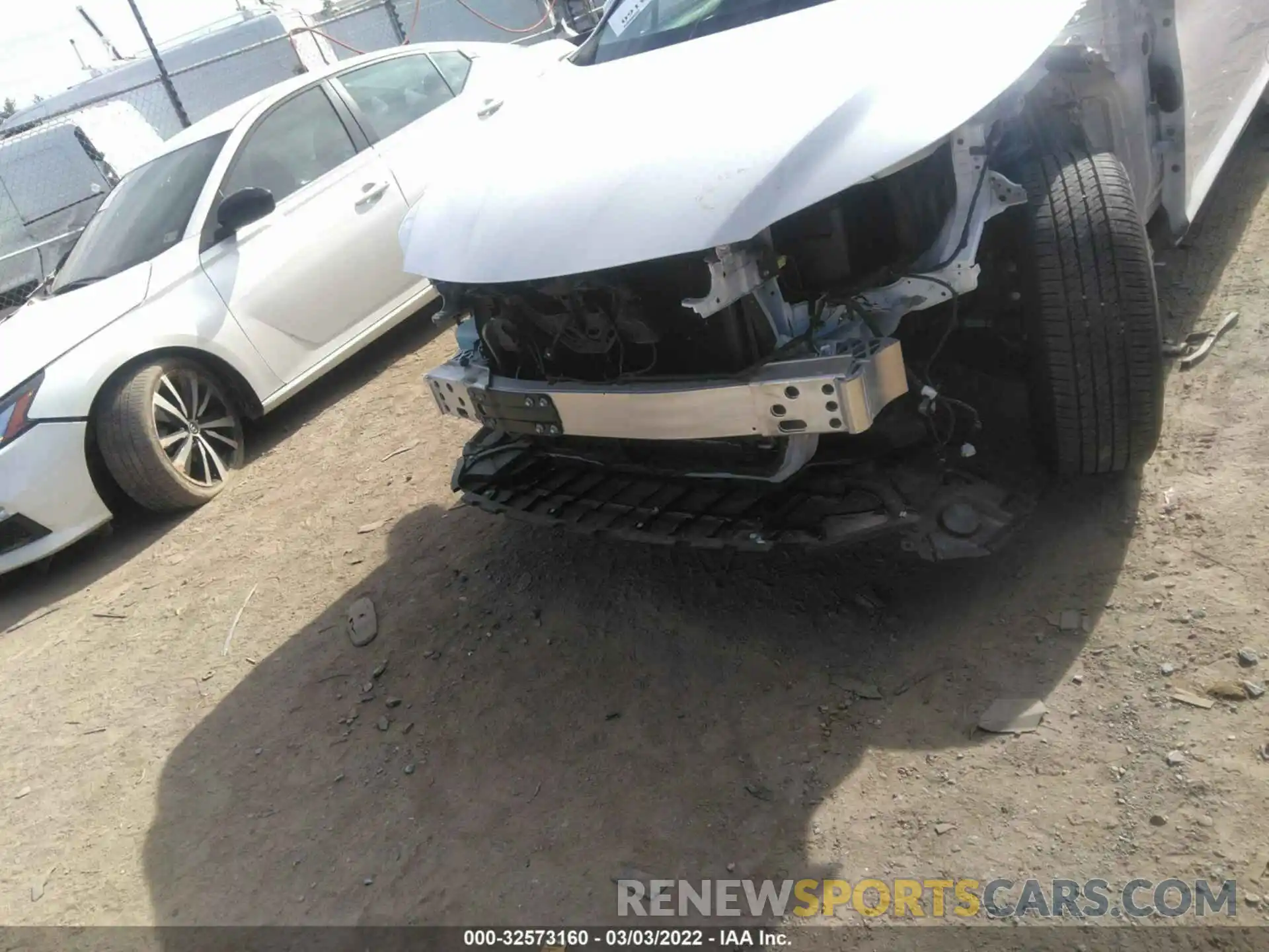 6 Photograph of a damaged car 2T2HZMDA1LC218537 LEXUS RX 2020