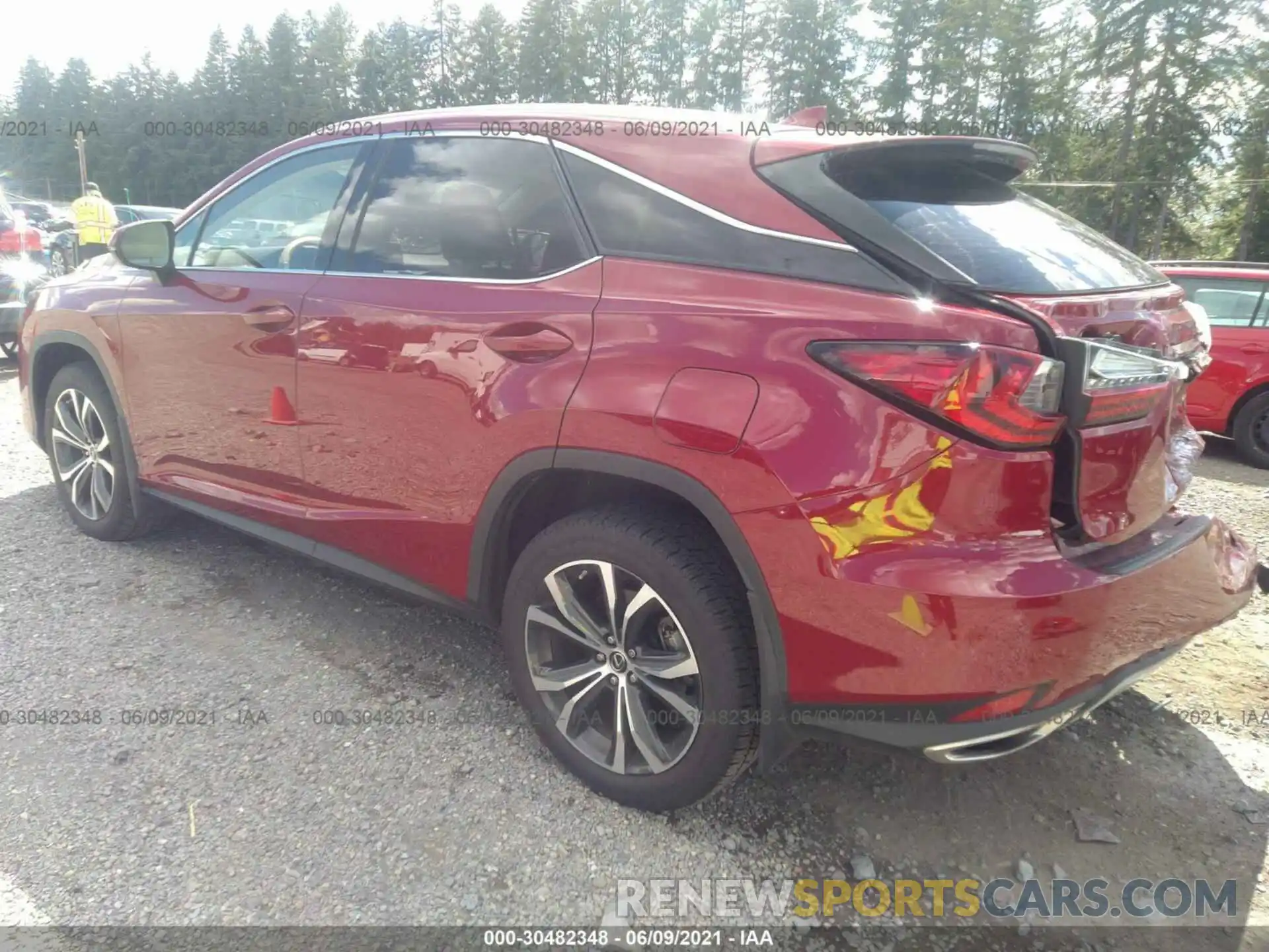 3 Photograph of a damaged car 2T2HZMDA6LC213365 LEXUS RX 2020