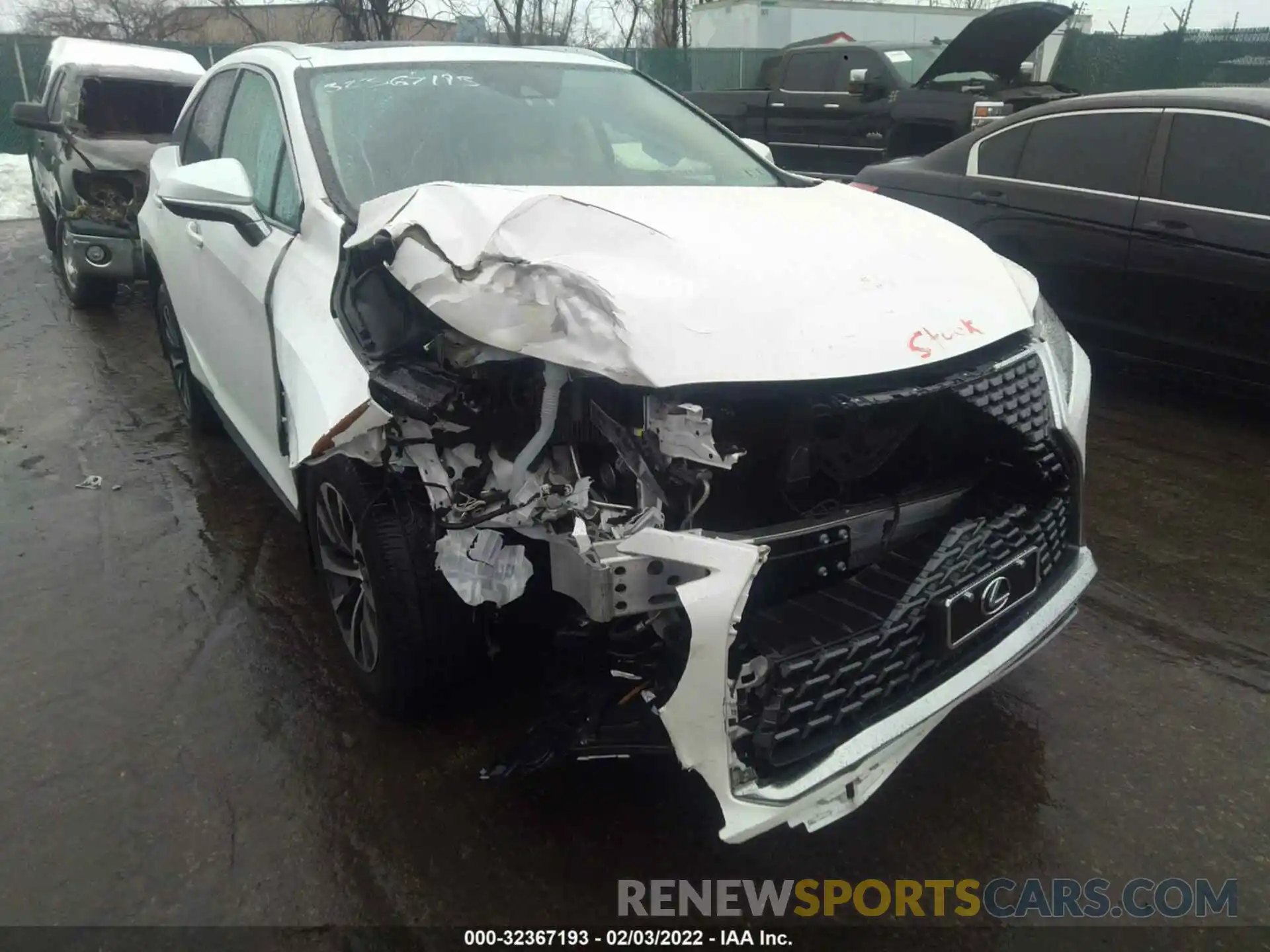 6 Photograph of a damaged car 2T2HZMDAXLC218522 LEXUS RX 2020