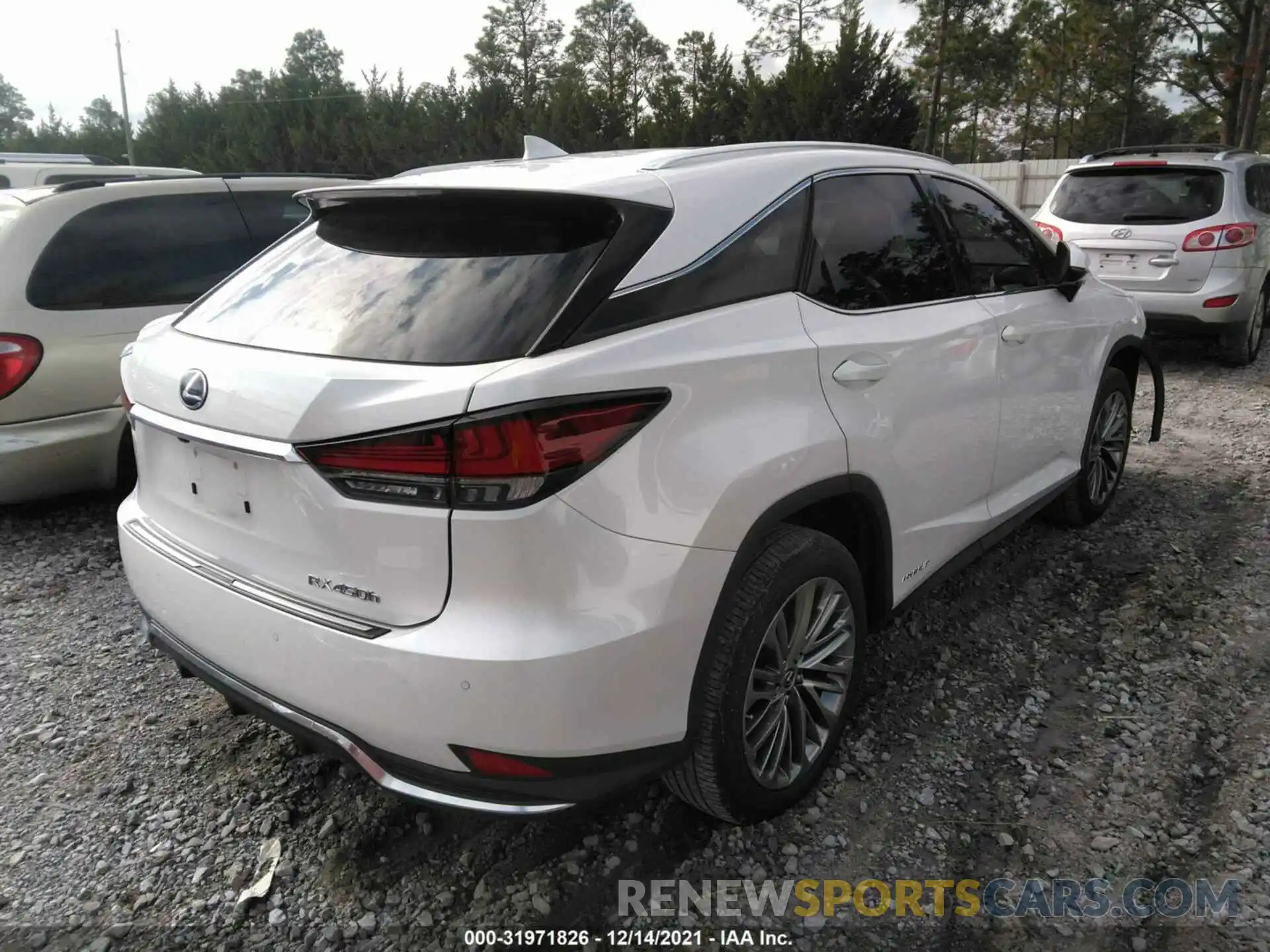 4 Photograph of a damaged car 2T2JGMDA5LC053504 LEXUS RX 2020