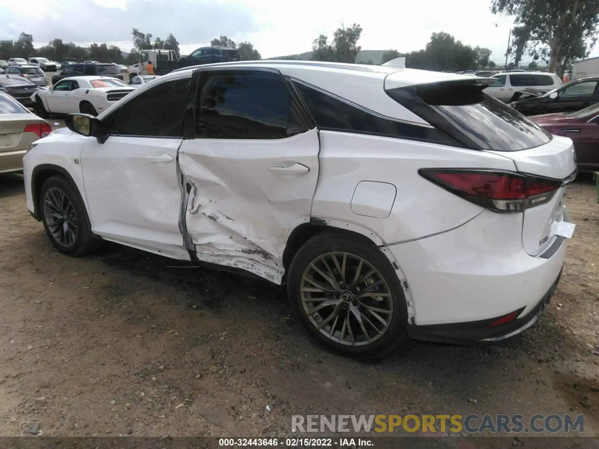 3 Photograph of a damaged car 2T2YGMDA2LC046993 LEXUS RX 2020