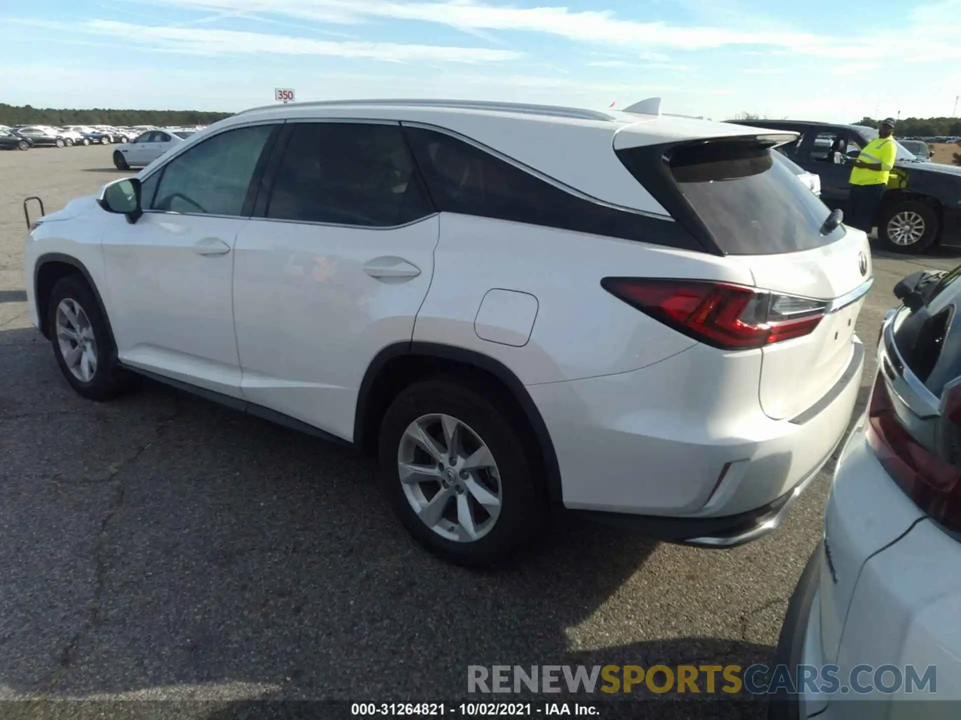 3 Photograph of a damaged car JTJHZKFA8L2026954 LEXUS RX 2020