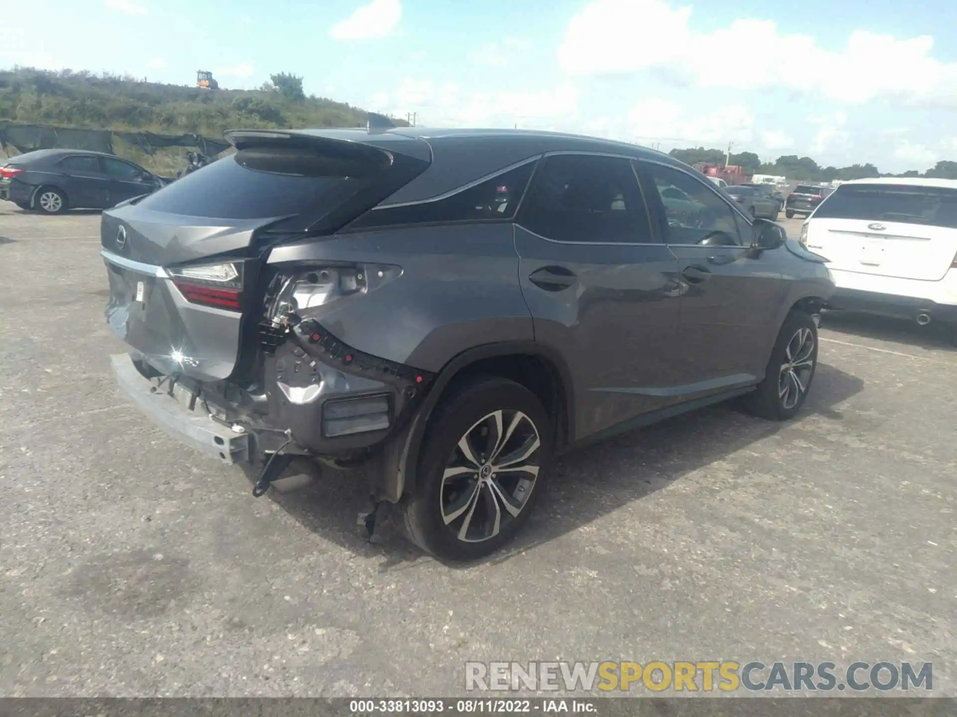 4 Photograph of a damaged car 2T2HZMAAXMC202715 LEXUS RX 2021