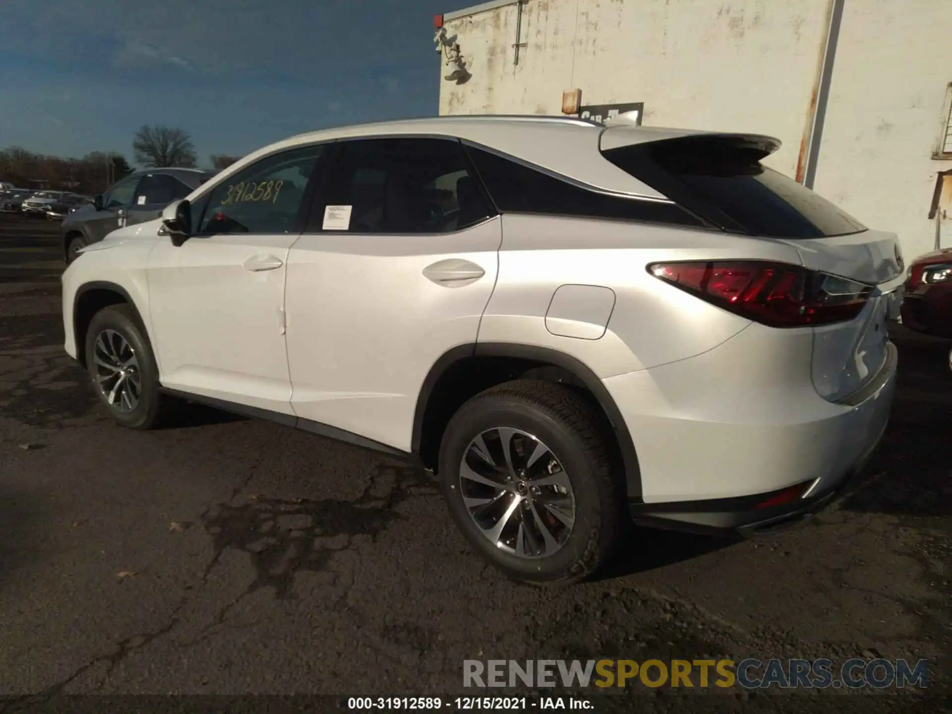 3 Photograph of a damaged car 2T2HZMDA7MC307417 LEXUS RX 2021