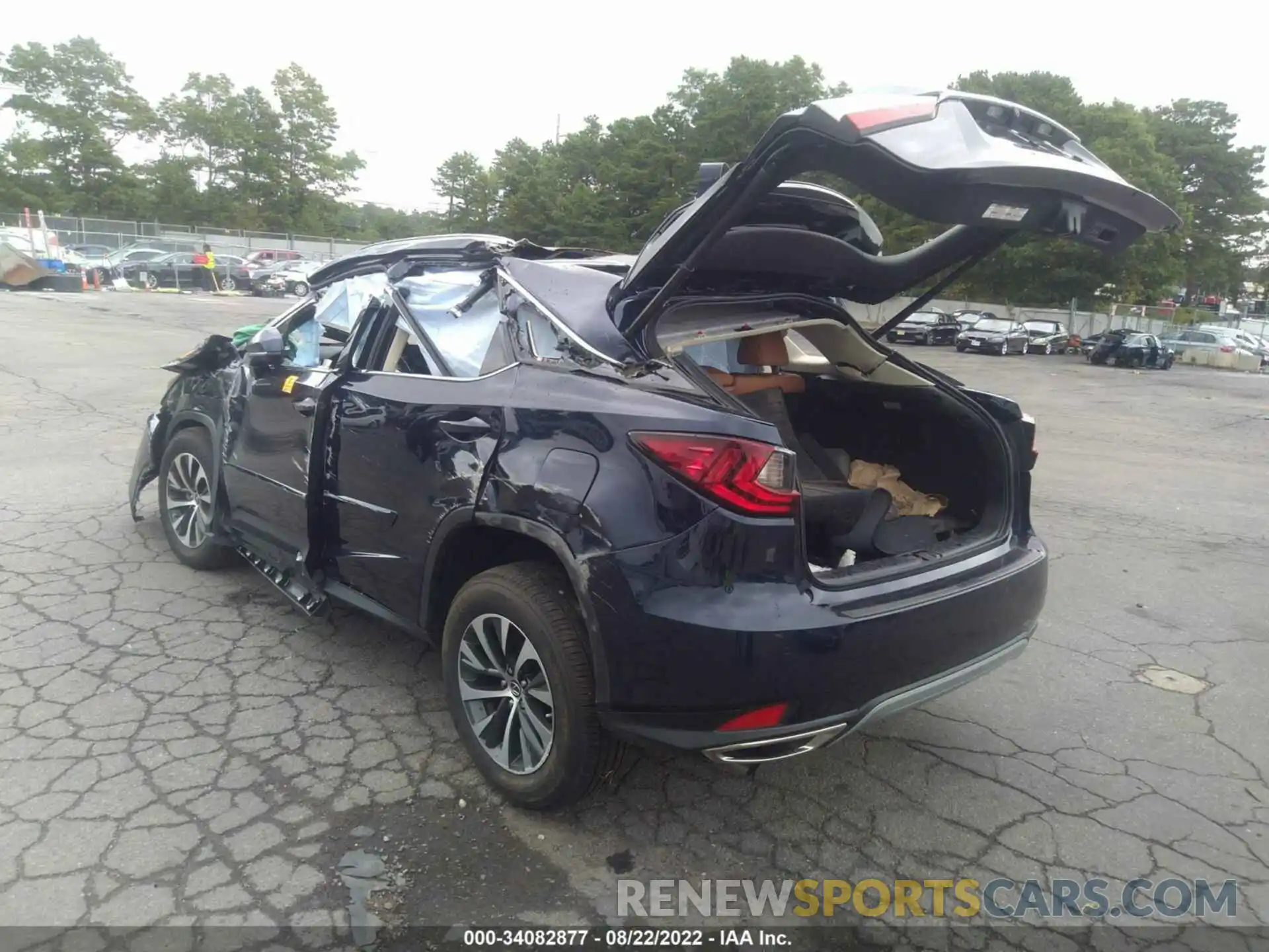 3 Photograph of a damaged car 2T2HZMDA8MC303182 LEXUS RX 2021