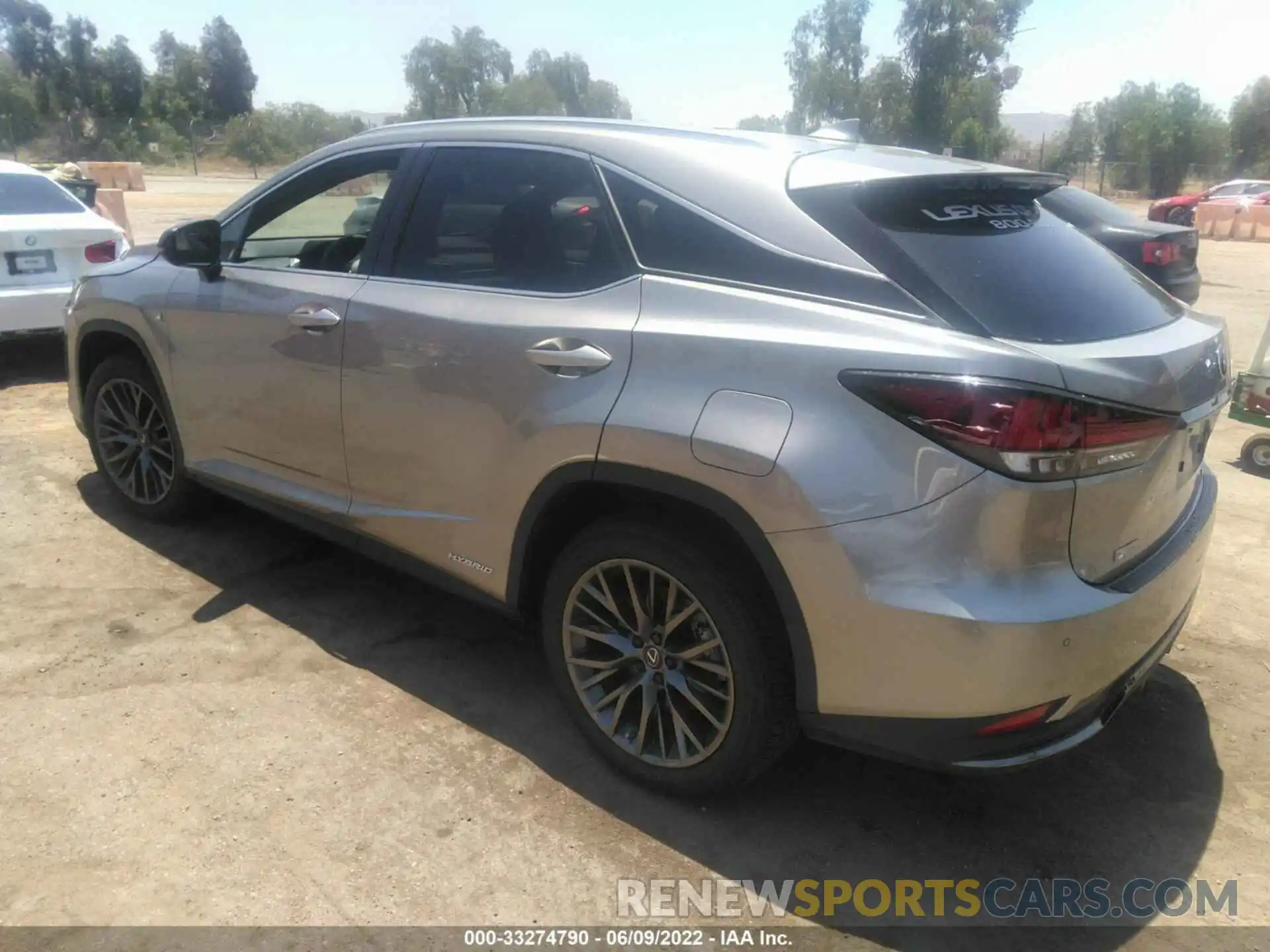 3 Photograph of a damaged car 2T2YGMDA4MC068754 LEXUS RX 2021