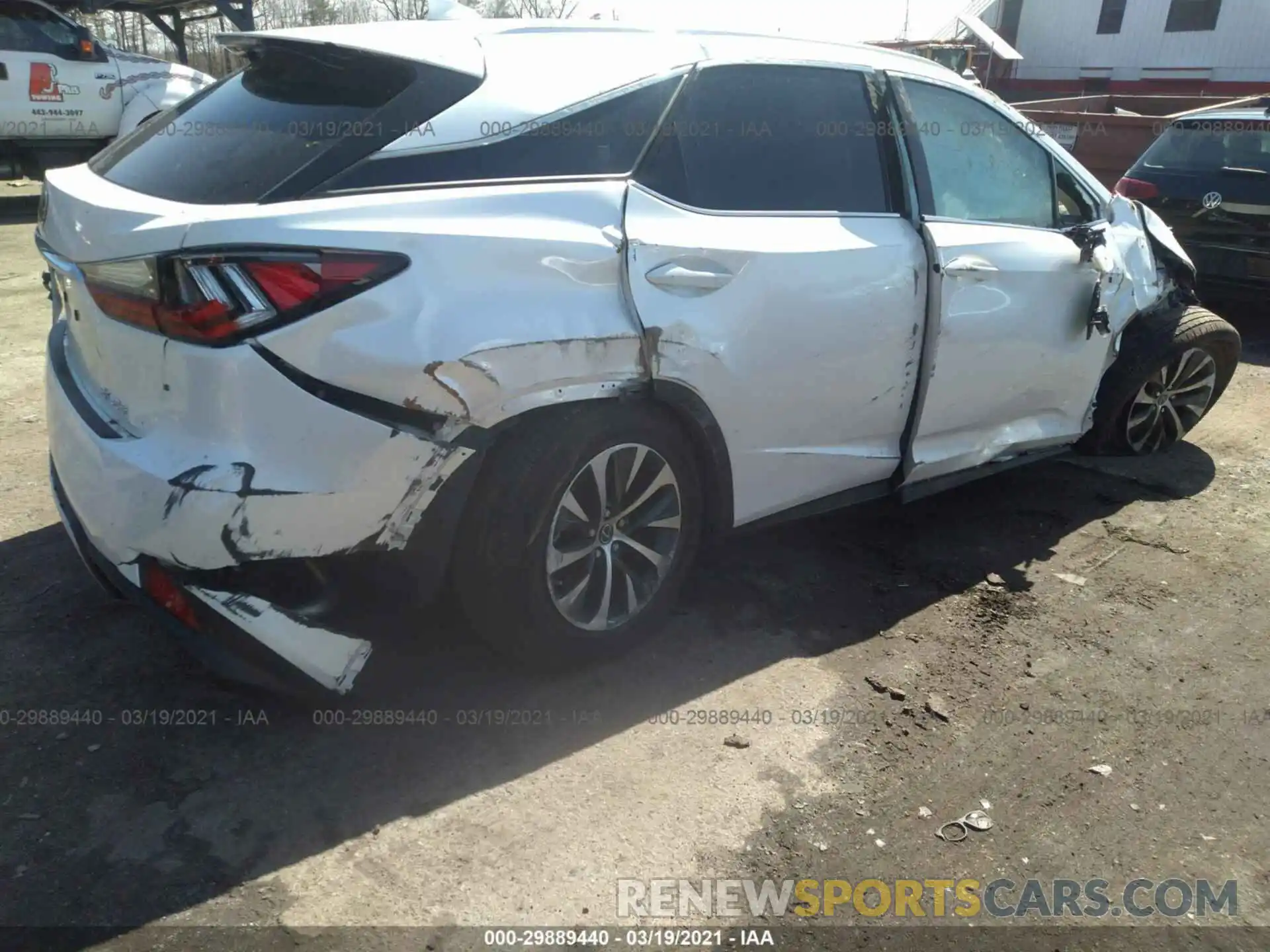 4 Photograph of a damaged car JTJHZMDA7M2052865 LEXUS RX 2021