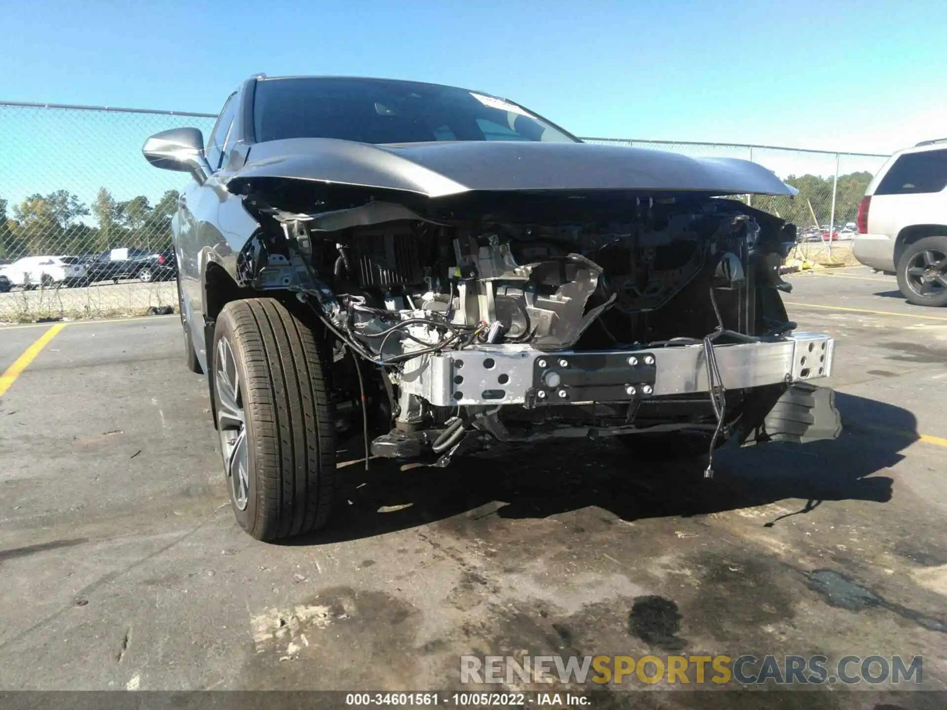 6 Photograph of a damaged car 2T2HZMAA5NC252763 LEXUS RX 2022