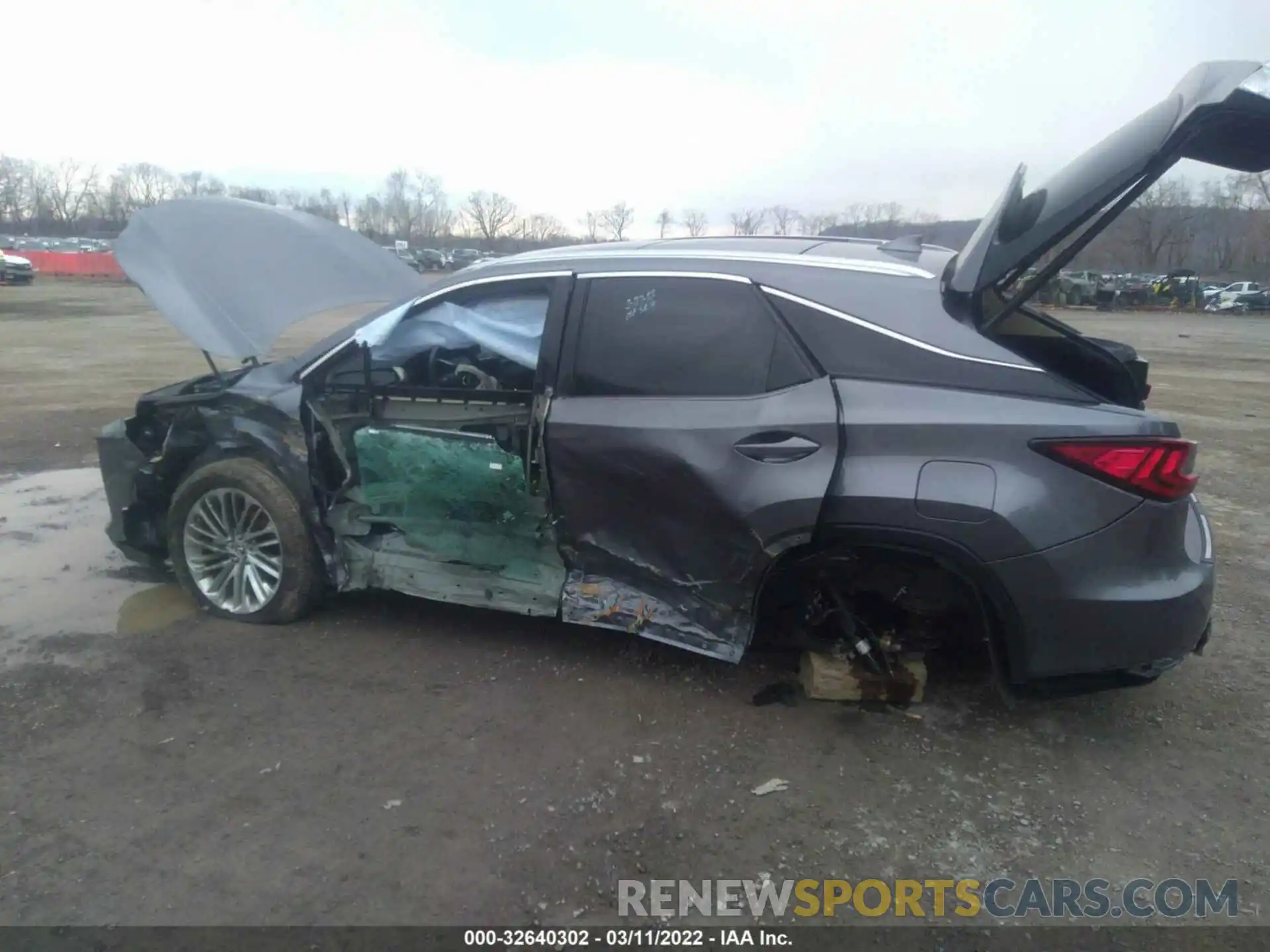 6 Photograph of a damaged car 2T2JGMDA6NC074316 LEXUS RX 2022