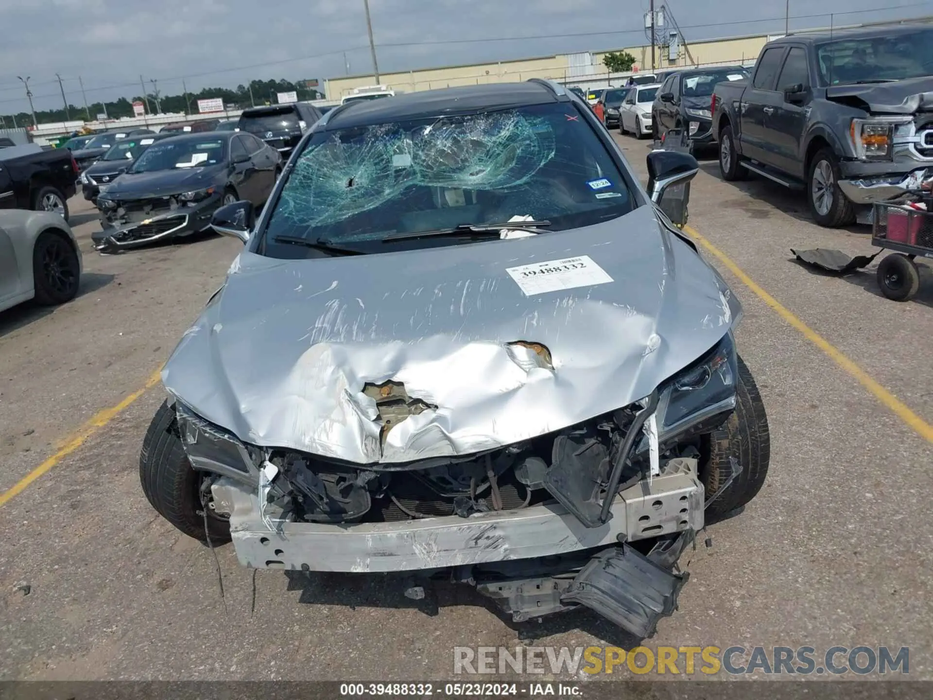 12 Photograph of a damaged car 2T2ZZMCA5HC034683 LEXUS RX 350 2017