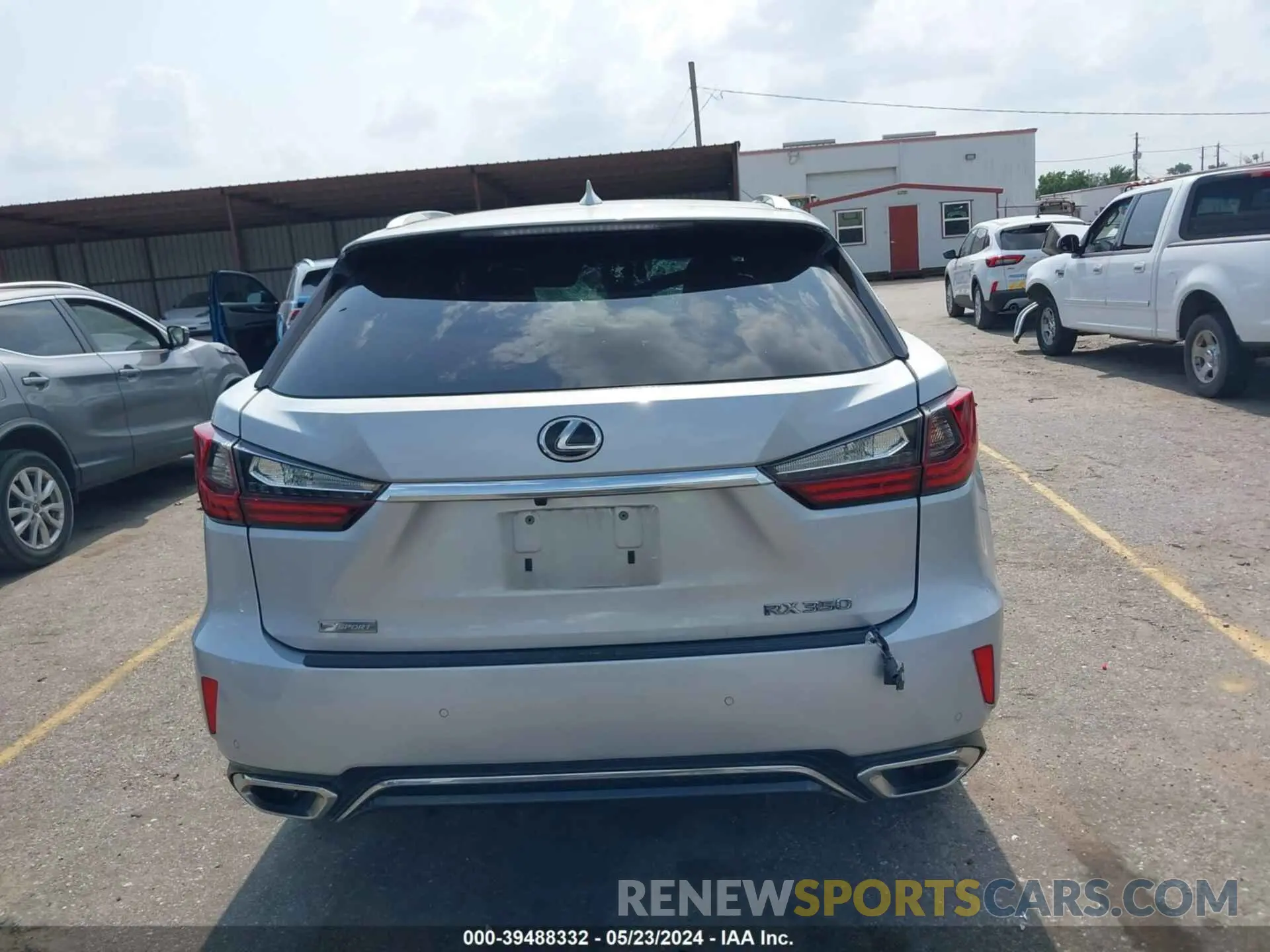 16 Photograph of a damaged car 2T2ZZMCA5HC034683 LEXUS RX 350 2017