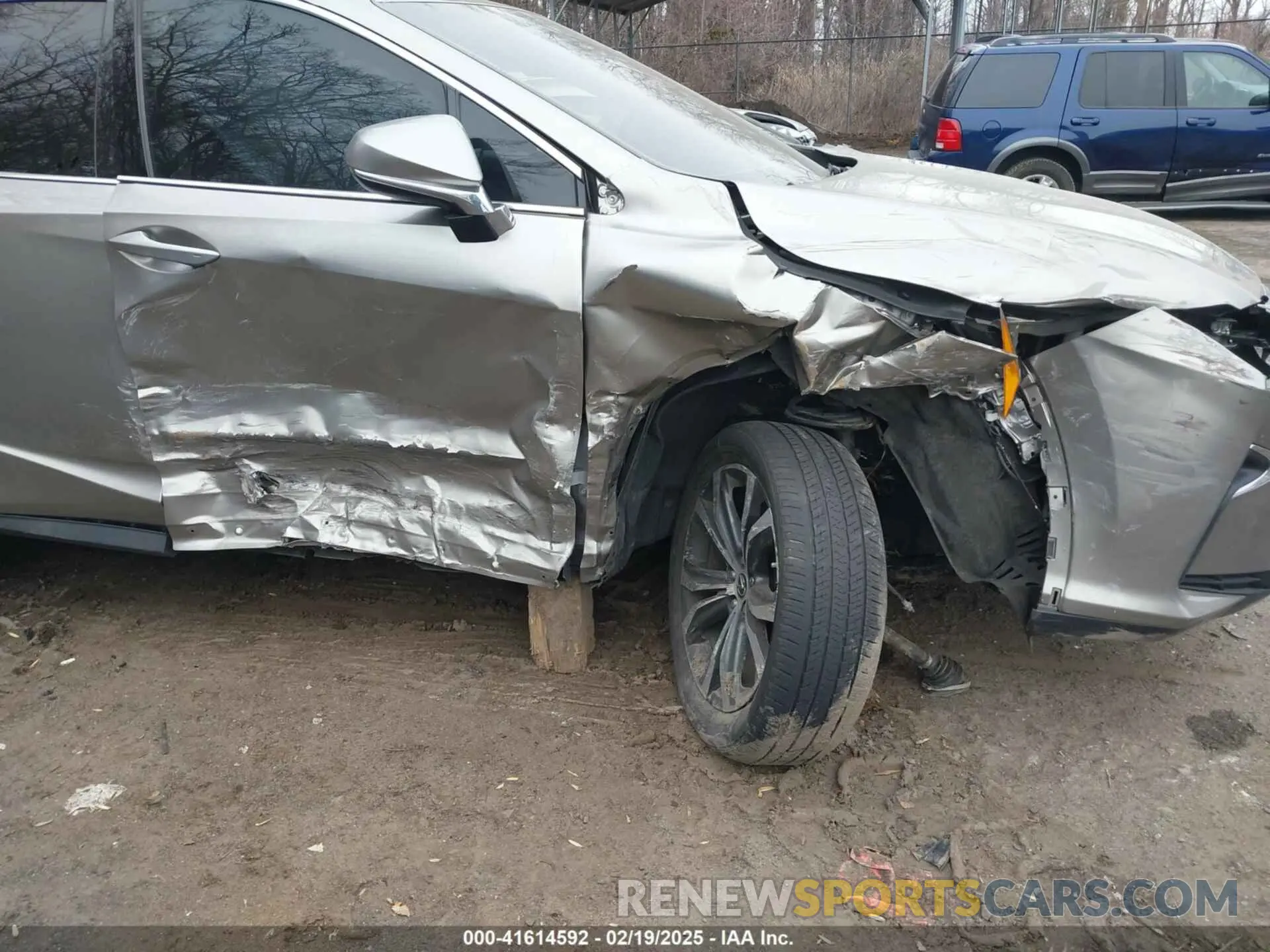 6 Photograph of a damaged car 2T2BZMCA0KC184967 LEXUS RX 350 2019