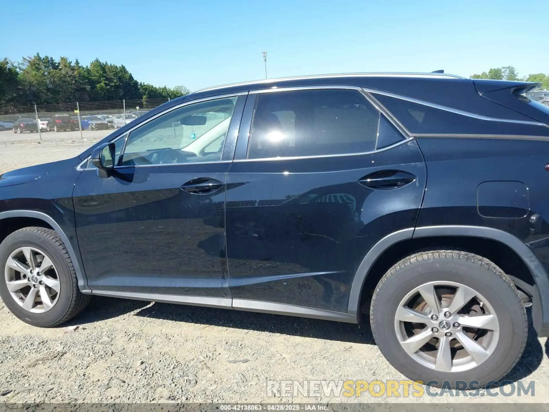 14 Photograph of a damaged car 2T2BZMCA0KC187304 LEXUS RX 350 2019