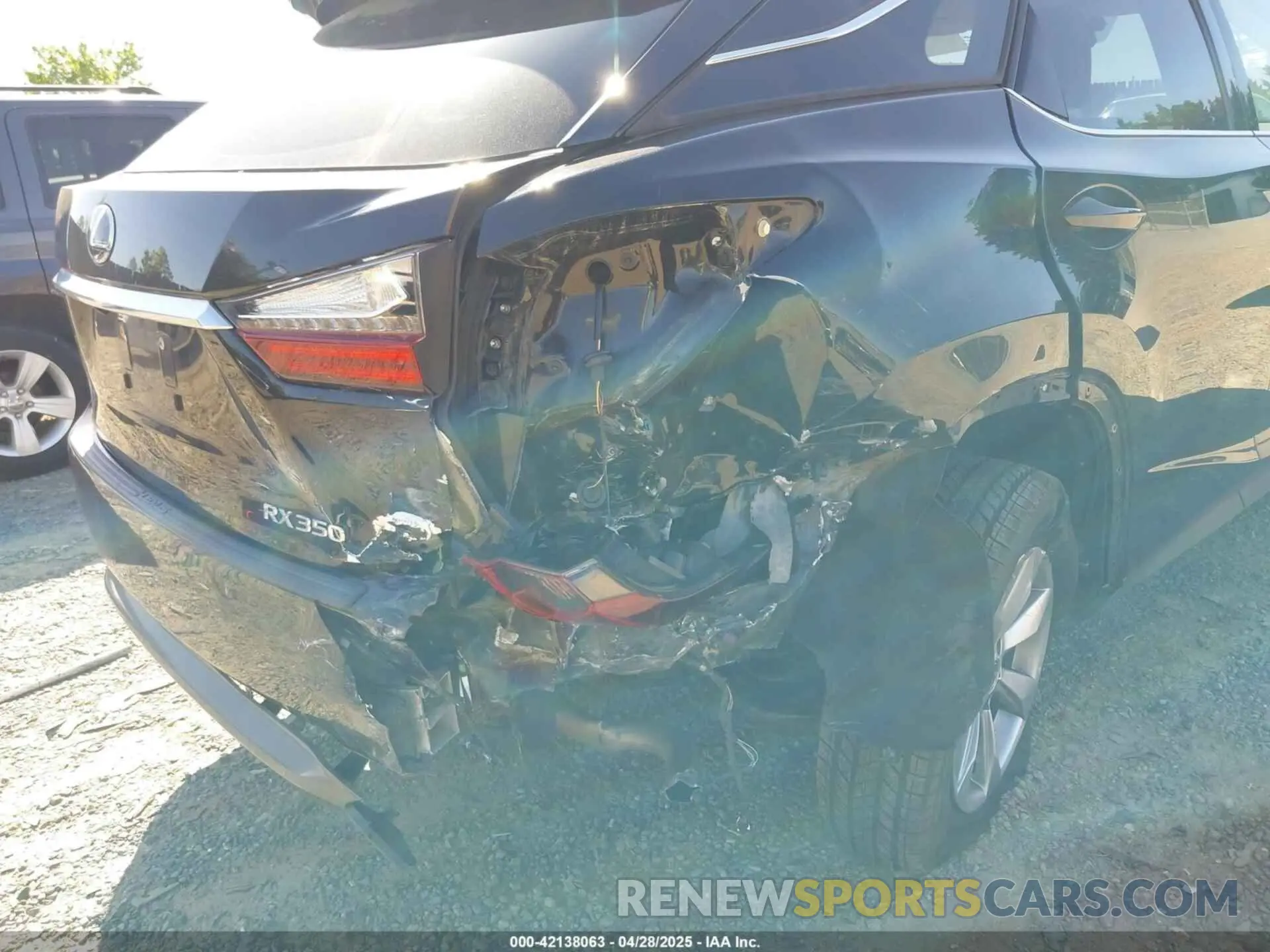 6 Photograph of a damaged car 2T2BZMCA0KC187304 LEXUS RX 350 2019