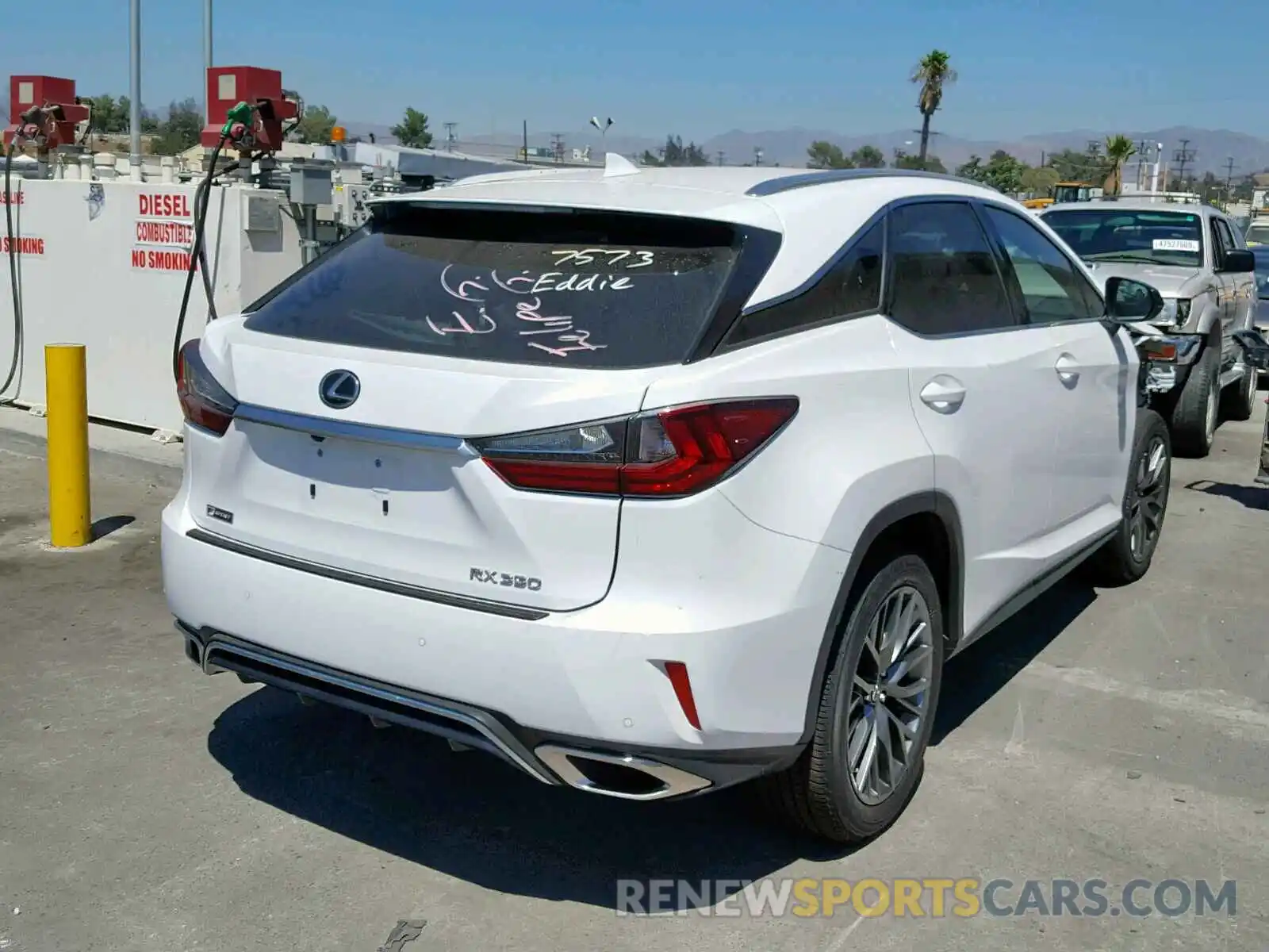 4 Photograph of a damaged car 2T2BZMCA3KC197275 LEXUS RX 350 2019