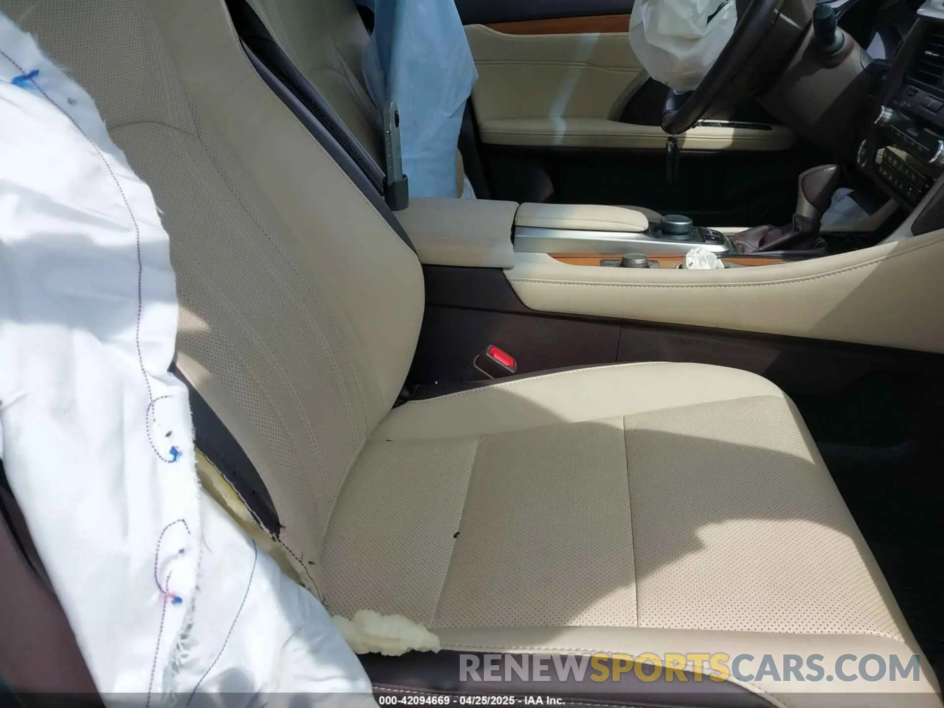 5 Photograph of a damaged car 2T2BZMCA3KC210705 LEXUS RX 350 2019