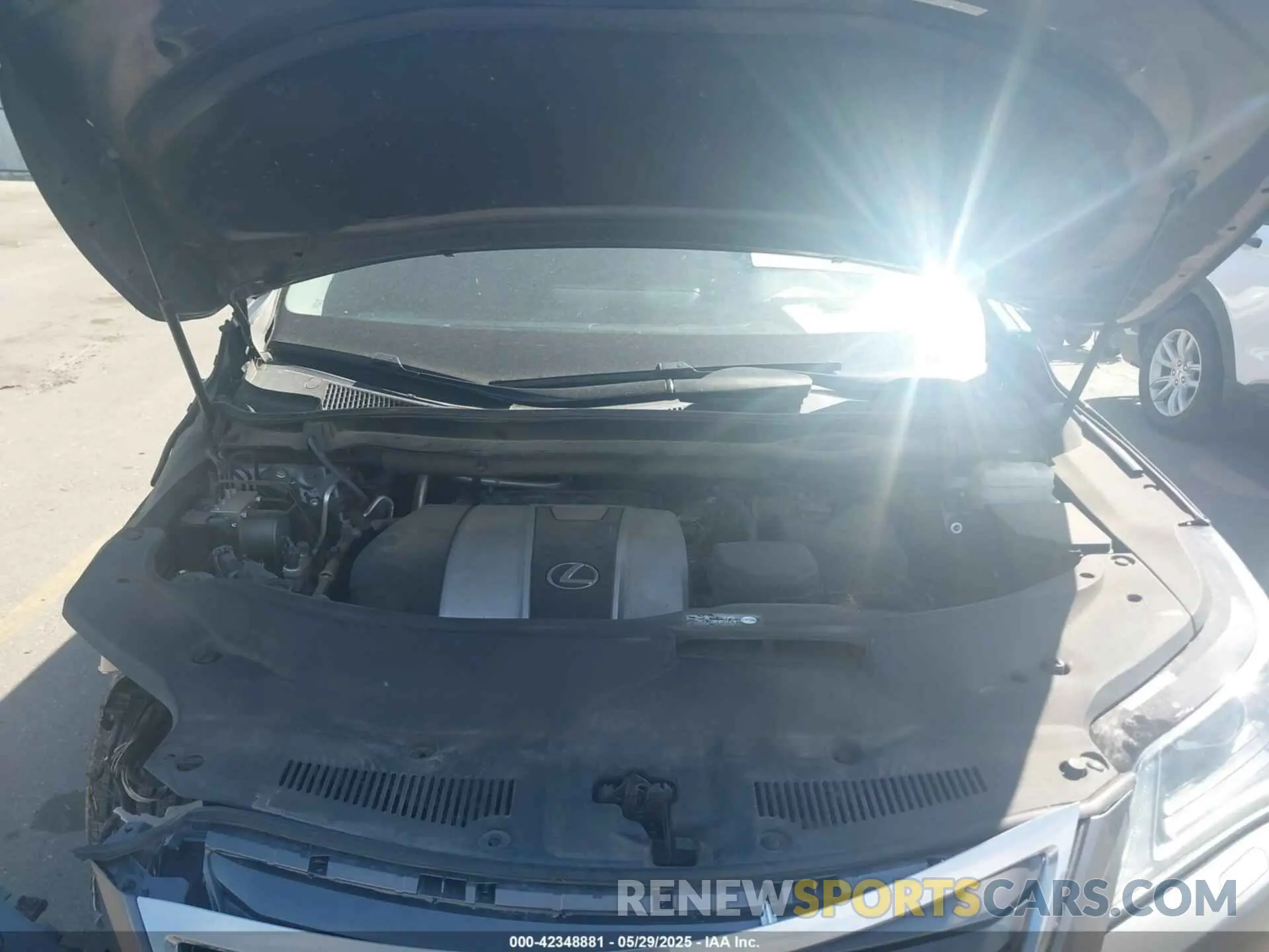 10 Photograph of a damaged car 2T2BZMCA5KC190778 LEXUS RX 350 2019