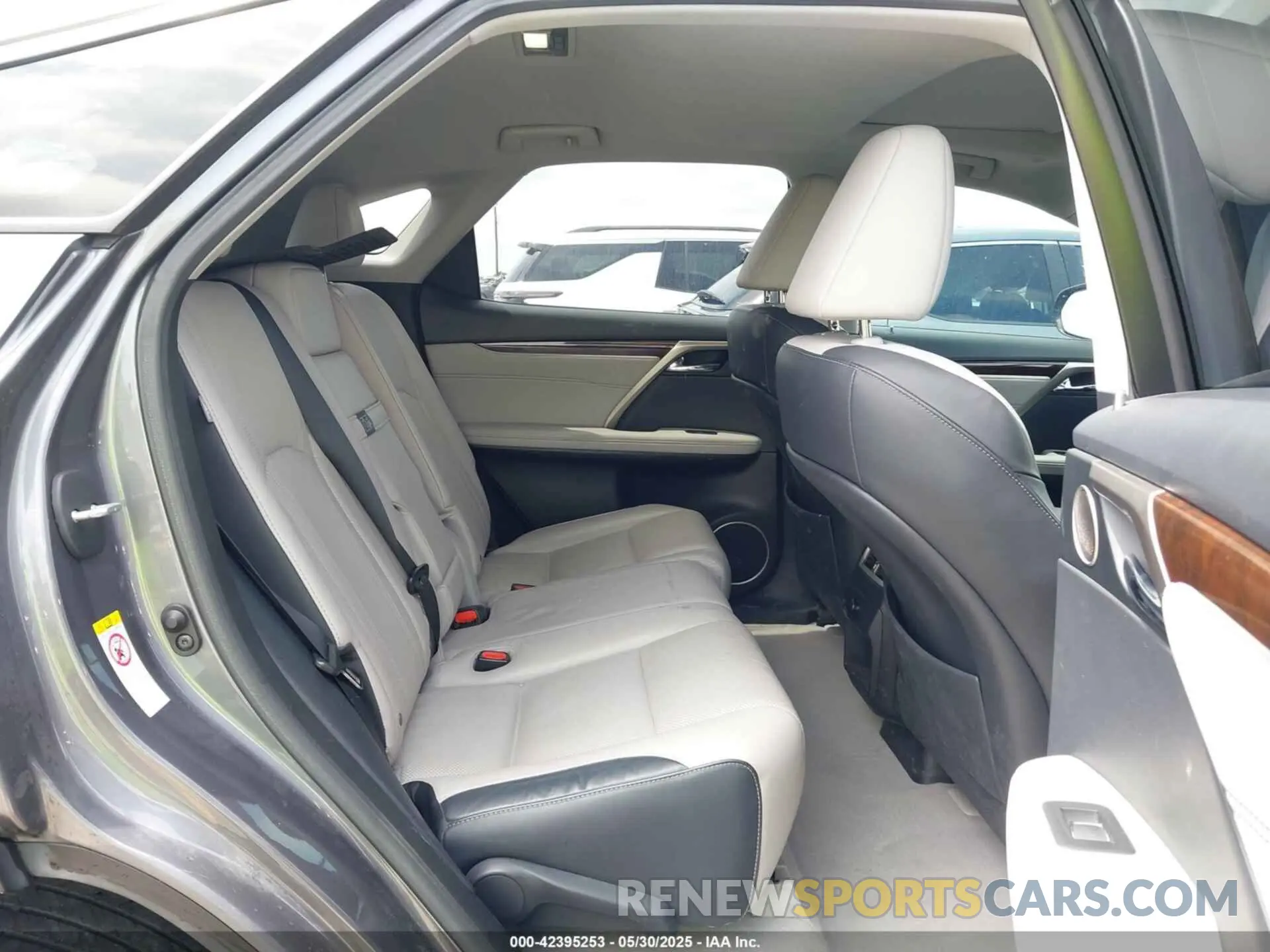 8 Photograph of a damaged car 2T2BZMCA6KC175819 LEXUS RX 350 2019