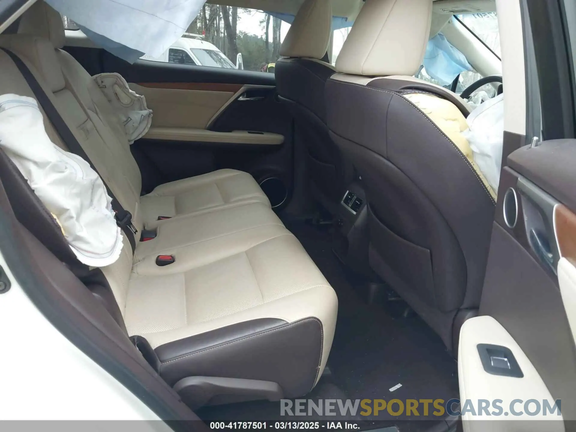 8 Photograph of a damaged car 2T2BZMCA6KC197075 LEXUS RX 350 2019