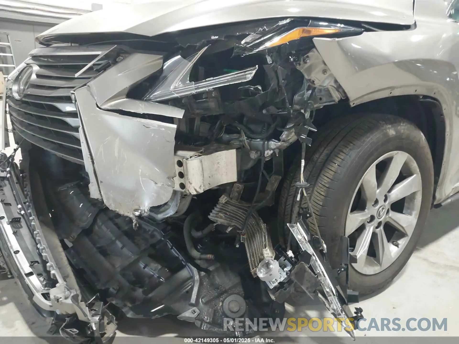17 Photograph of a damaged car 2T2BZMCA6KC207961 LEXUS RX 350 2019