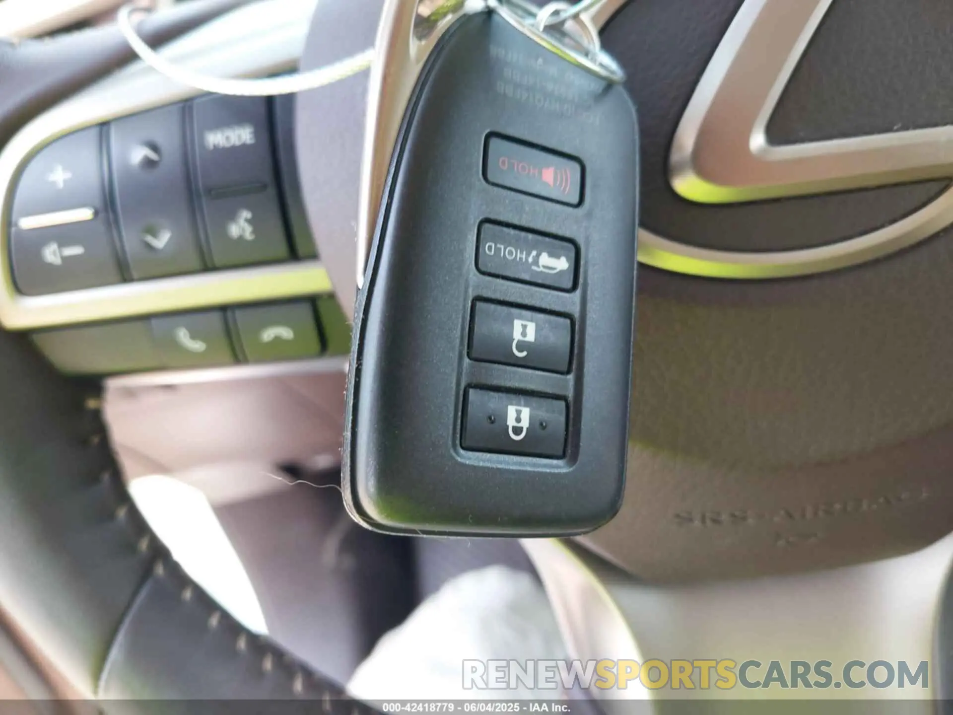 11 Photograph of a damaged car 2T2BZMCA7KC182763 LEXUS RX 350 2019