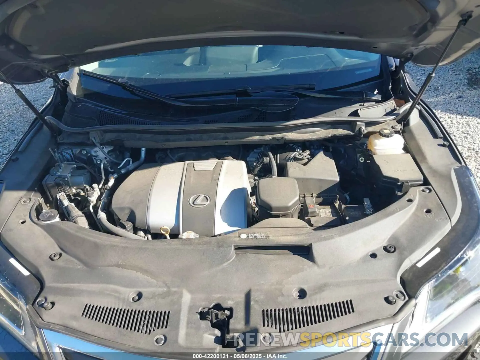 10 Photograph of a damaged car 2T2BZMCA8KC211543 LEXUS RX 350 2019