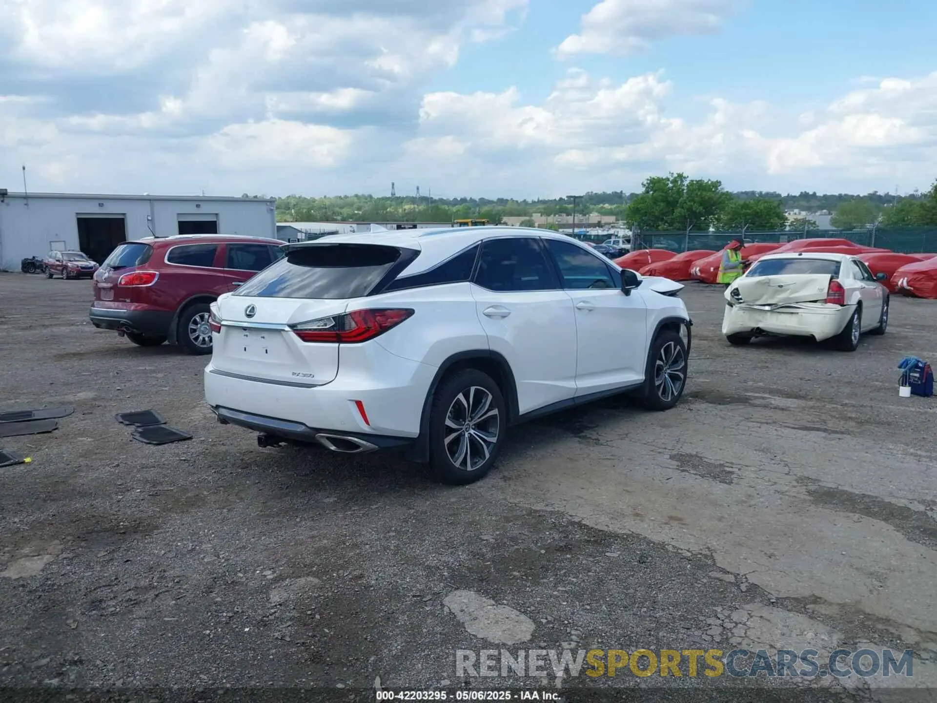 4 Photograph of a damaged car 2T2BZMCAXKC195457 LEXUS RX 350 2019