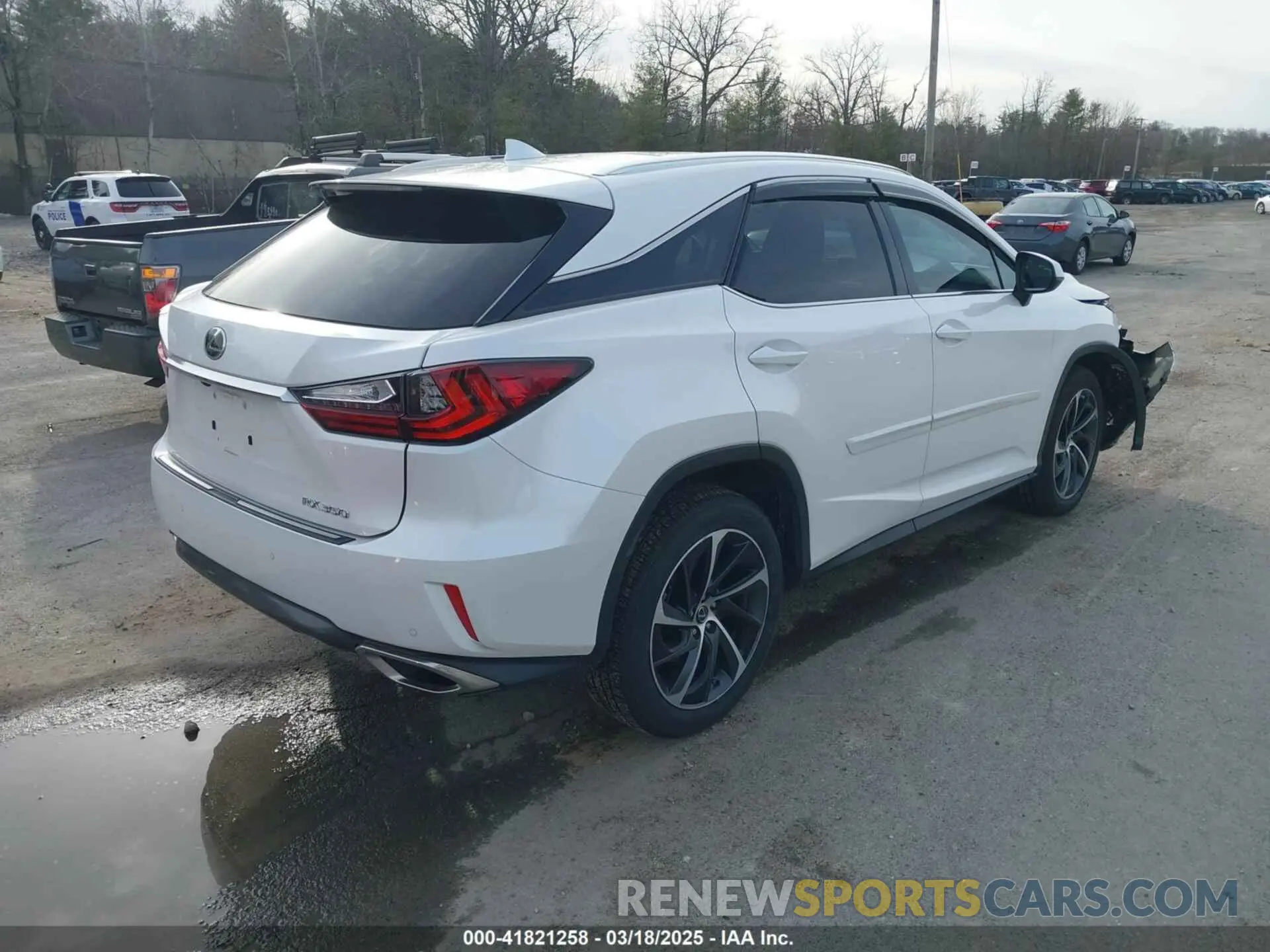 4 Photograph of a damaged car 2T2BZMCAXKC201239 LEXUS RX 350 2019