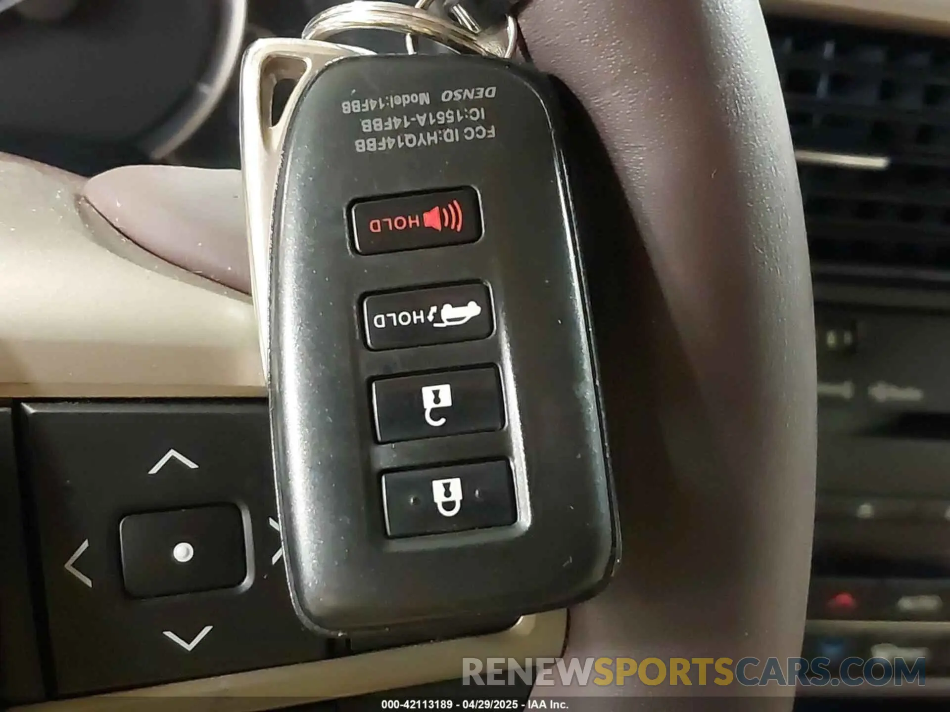 11 Photograph of a damaged car 2T2ZZMCA0KC127053 LEXUS RX 350 2019