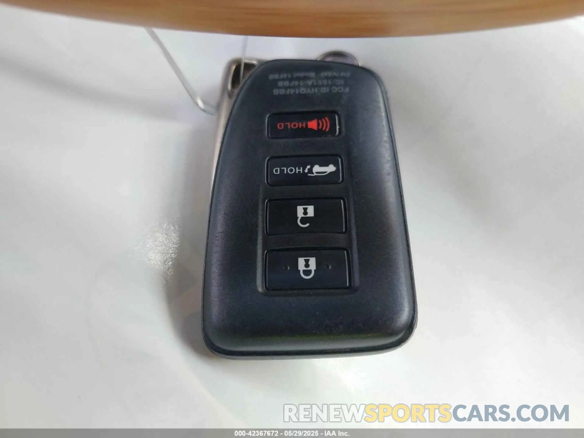11 Photograph of a damaged car 2T2ZZMCA0KC139977 LEXUS RX 350 2019