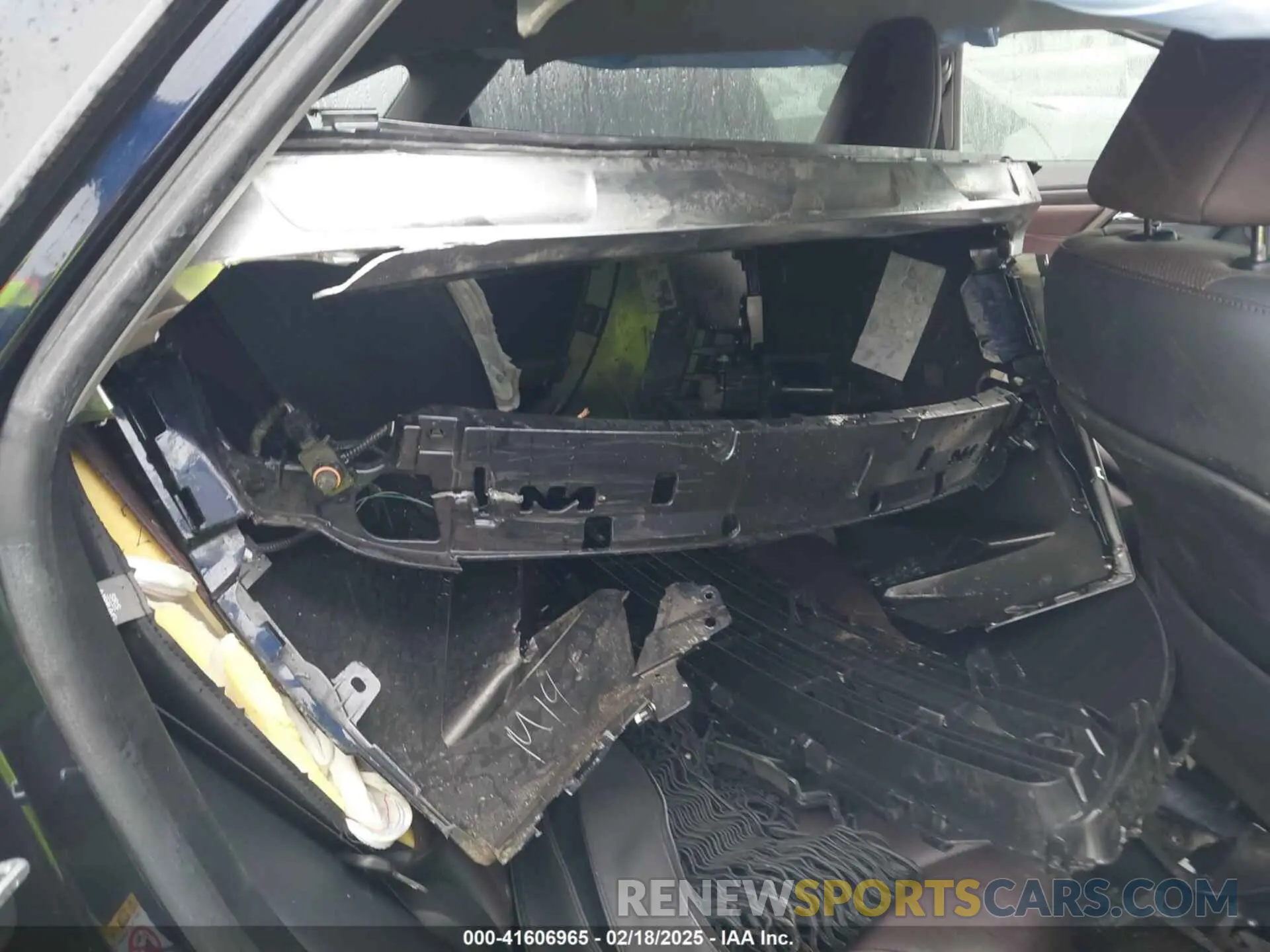 12 Photograph of a damaged car 2T2ZZMCA2KC126213 LEXUS RX 350 2019