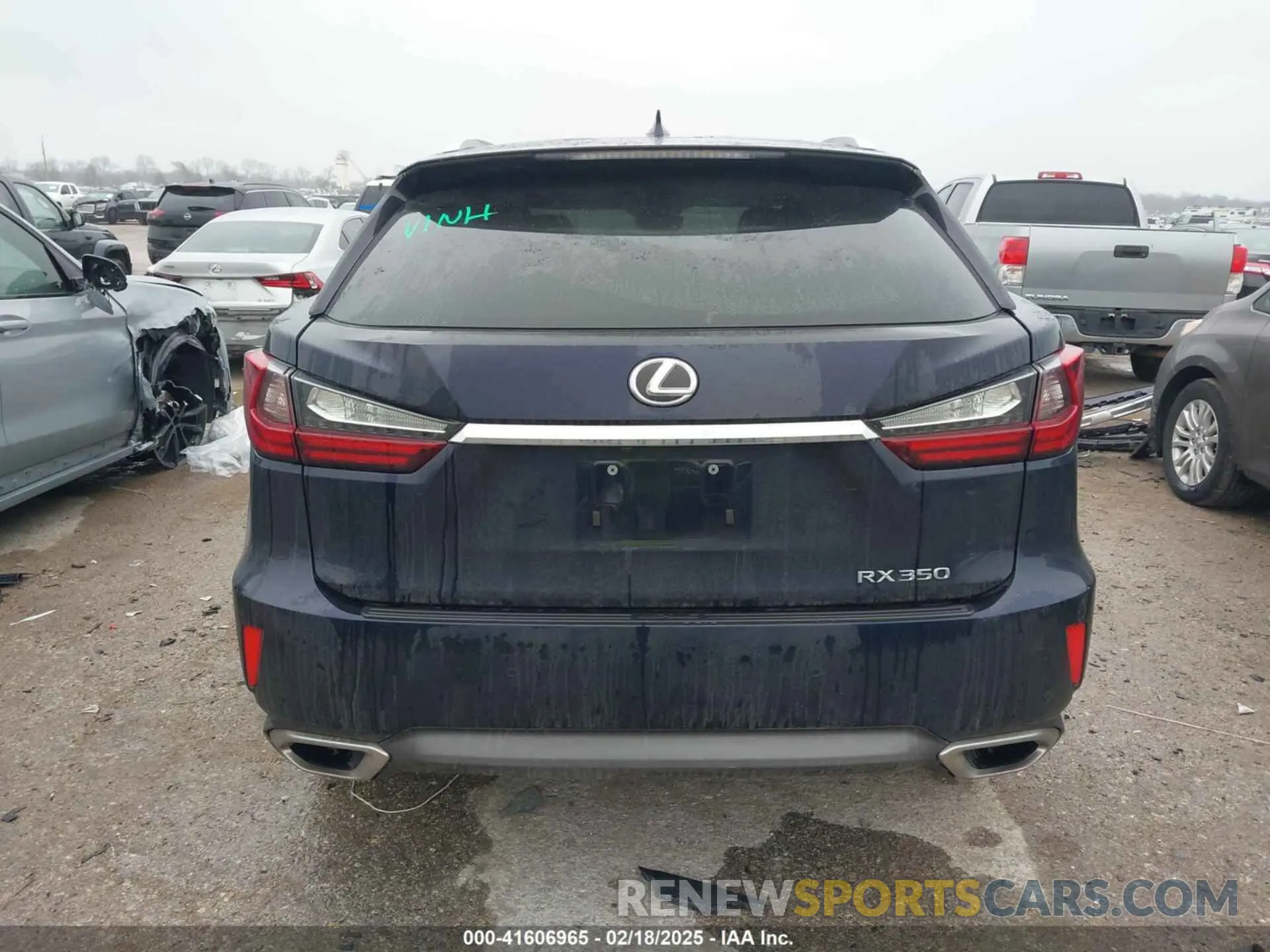 17 Photograph of a damaged car 2T2ZZMCA2KC126213 LEXUS RX 350 2019