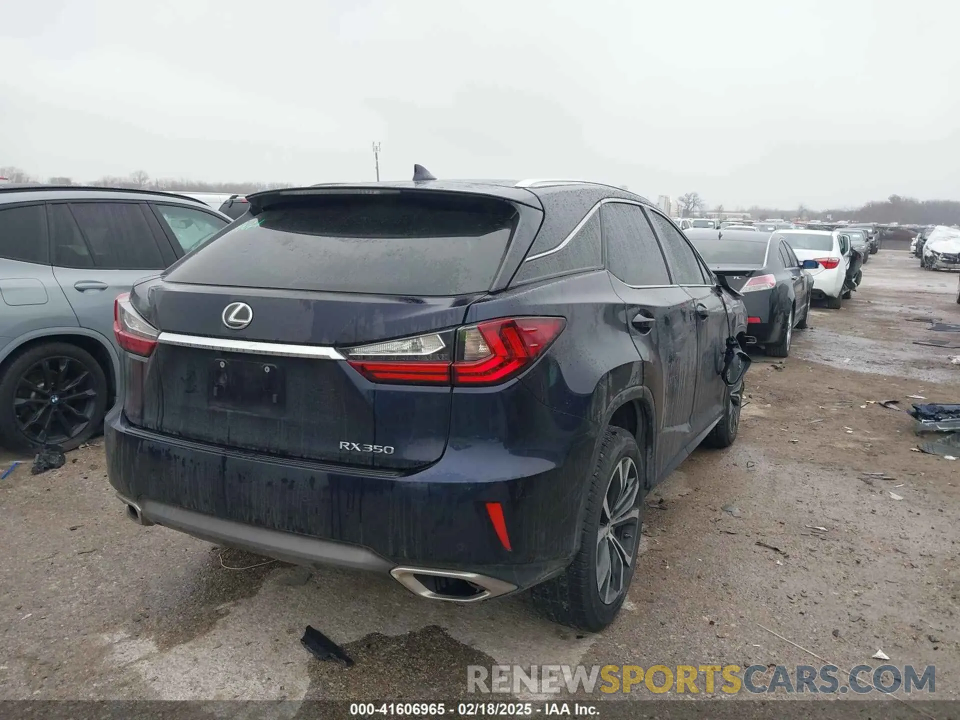 4 Photograph of a damaged car 2T2ZZMCA2KC126213 LEXUS RX 350 2019