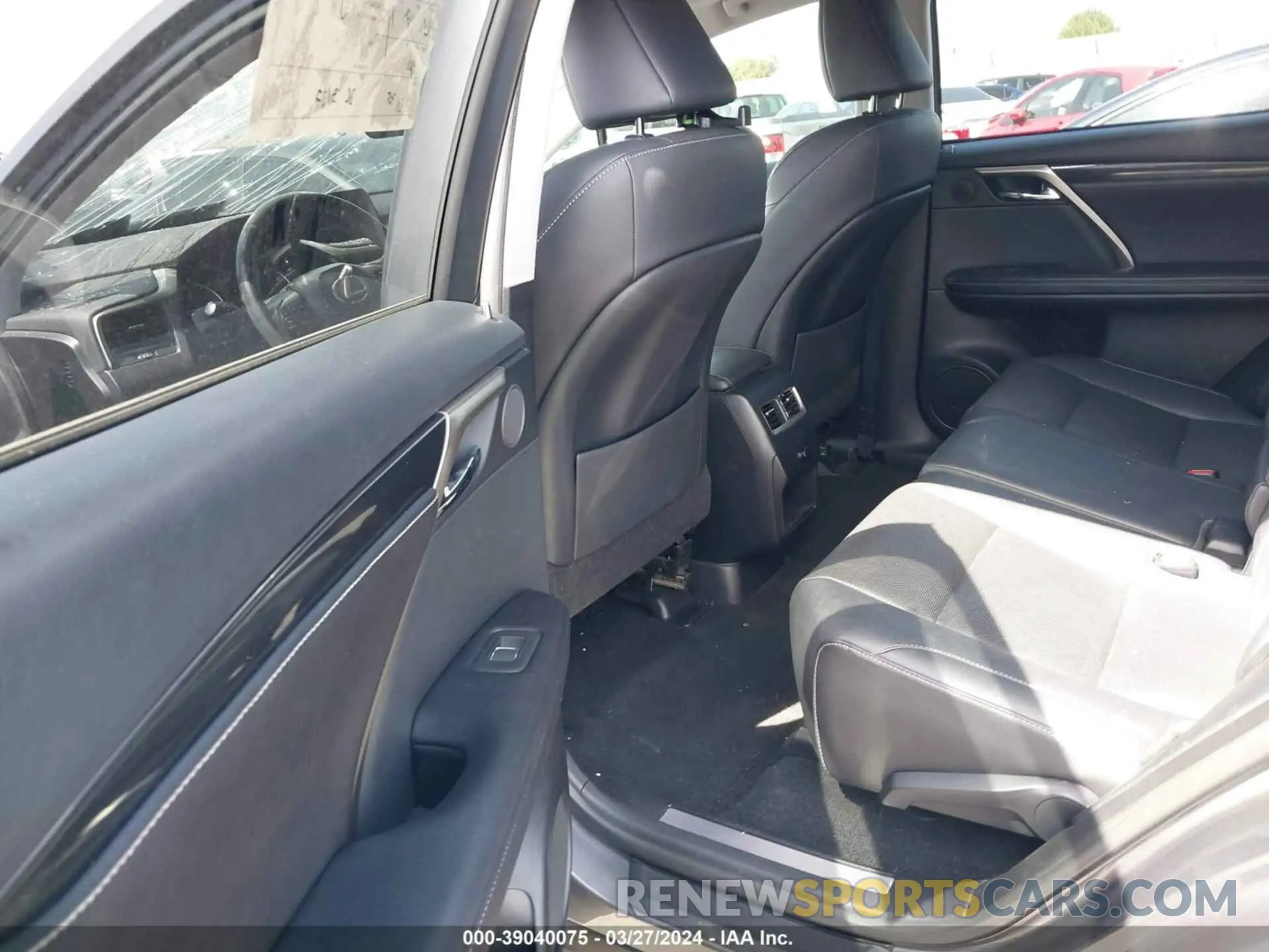 8 Photograph of a damaged car 2T2ZZMCA2KC147336 LEXUS RX 350 2019