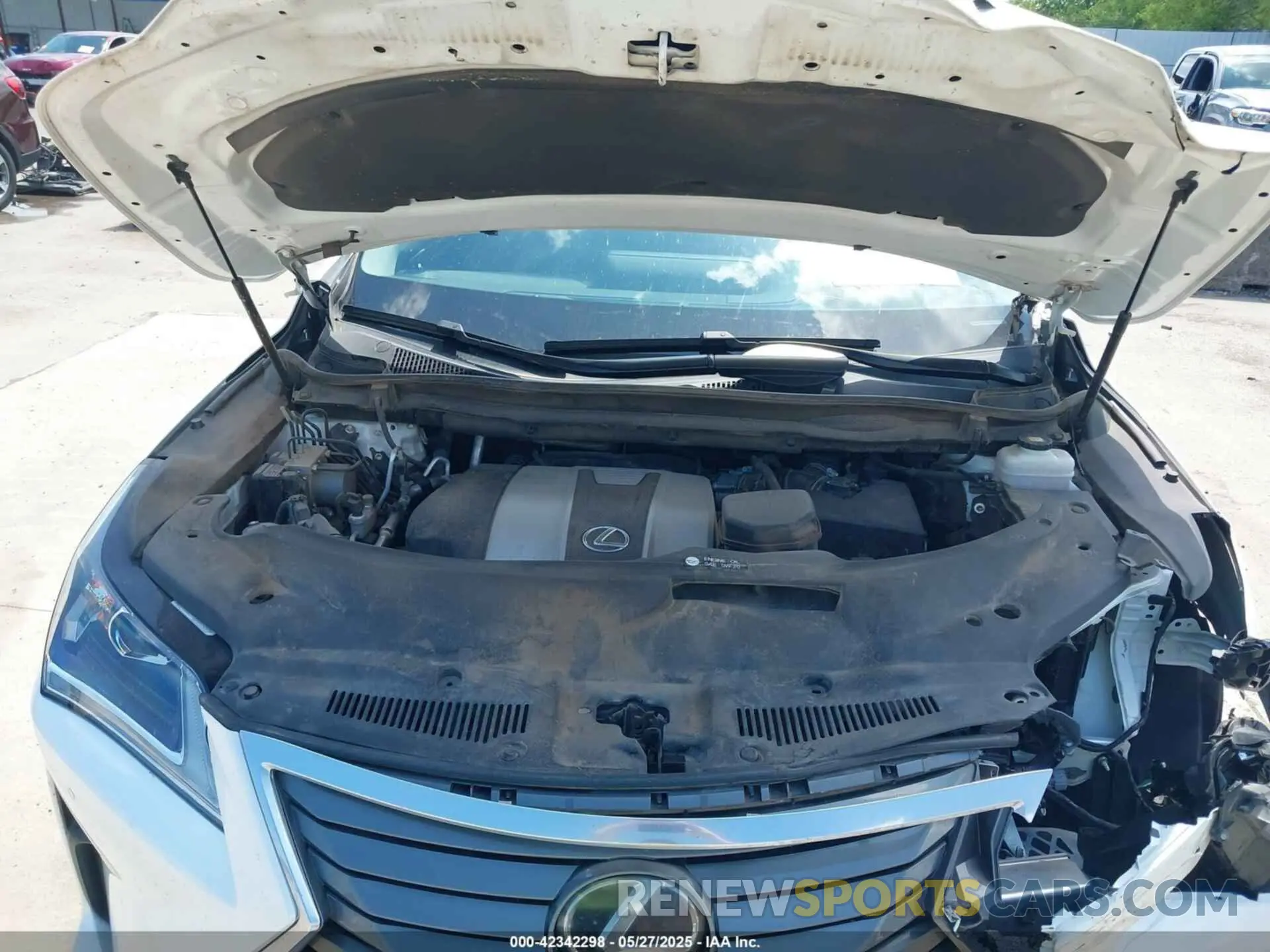 10 Photograph of a damaged car 2T2ZZMCA3KC133445 LEXUS RX 350 2019