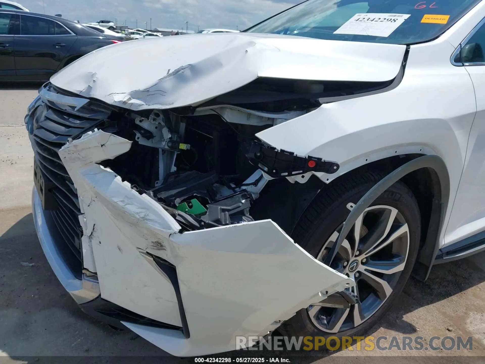 18 Photograph of a damaged car 2T2ZZMCA3KC133445 LEXUS RX 350 2019
