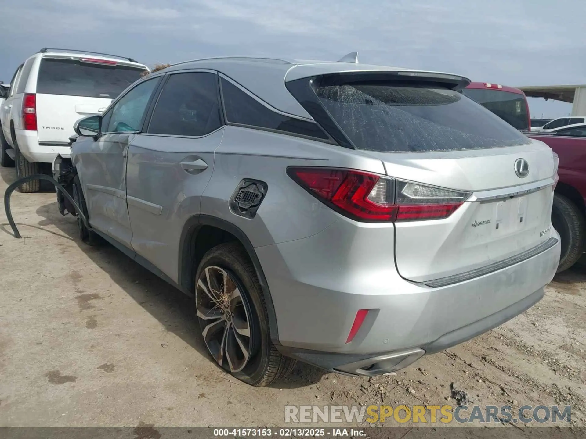3 Photograph of a damaged car 2T2ZZMCA3KC135292 LEXUS RX 350 2019