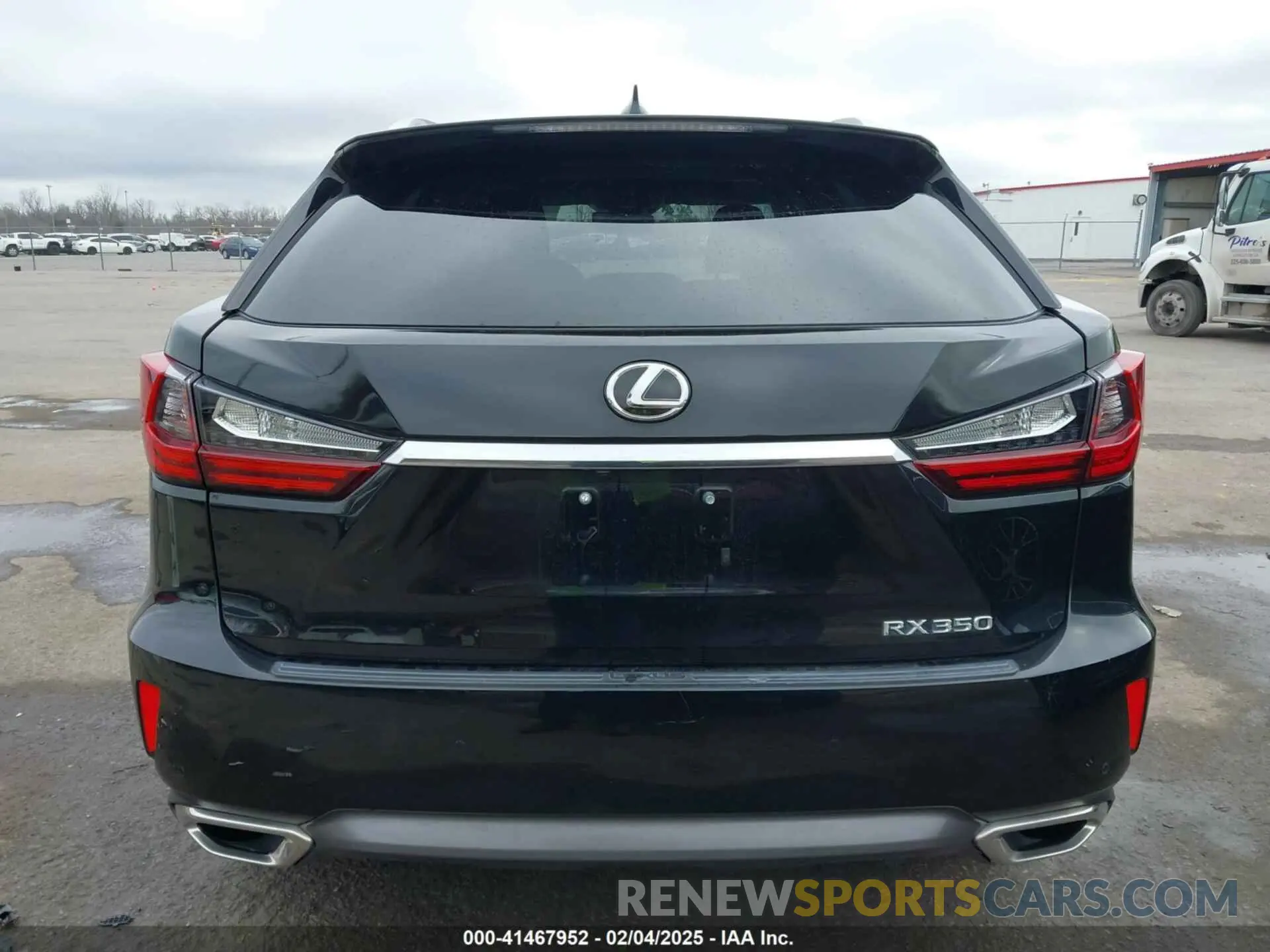 16 Photograph of a damaged car 2T2ZZMCA4KC122406 LEXUS RX 350 2019