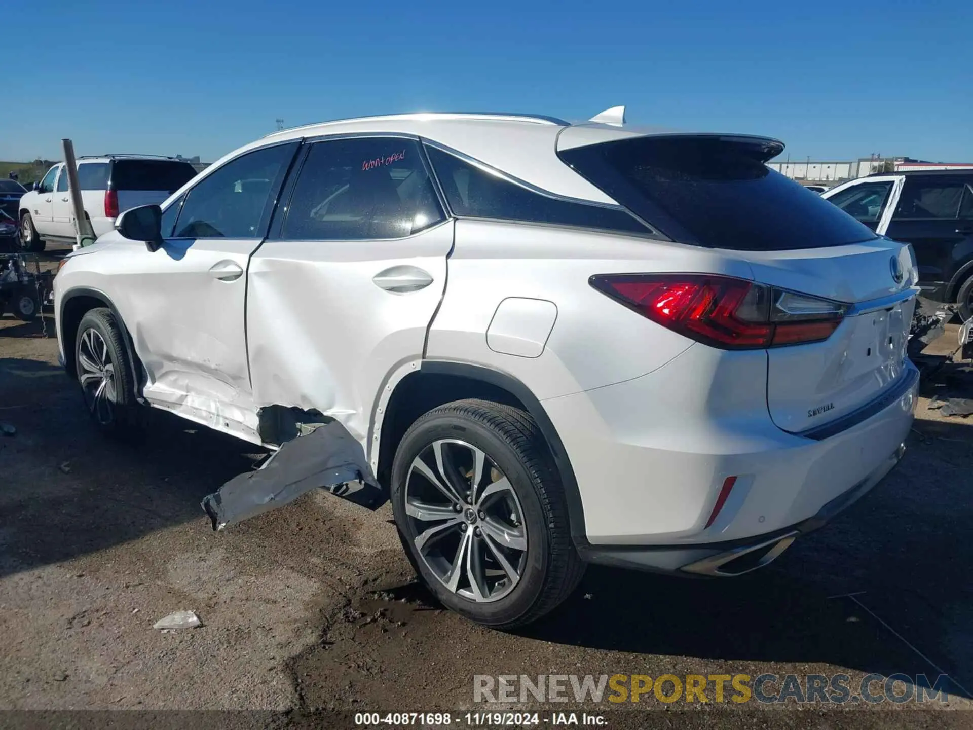 3 Photograph of a damaged car 2T2ZZMCA4KC126939 LEXUS RX 350 2019