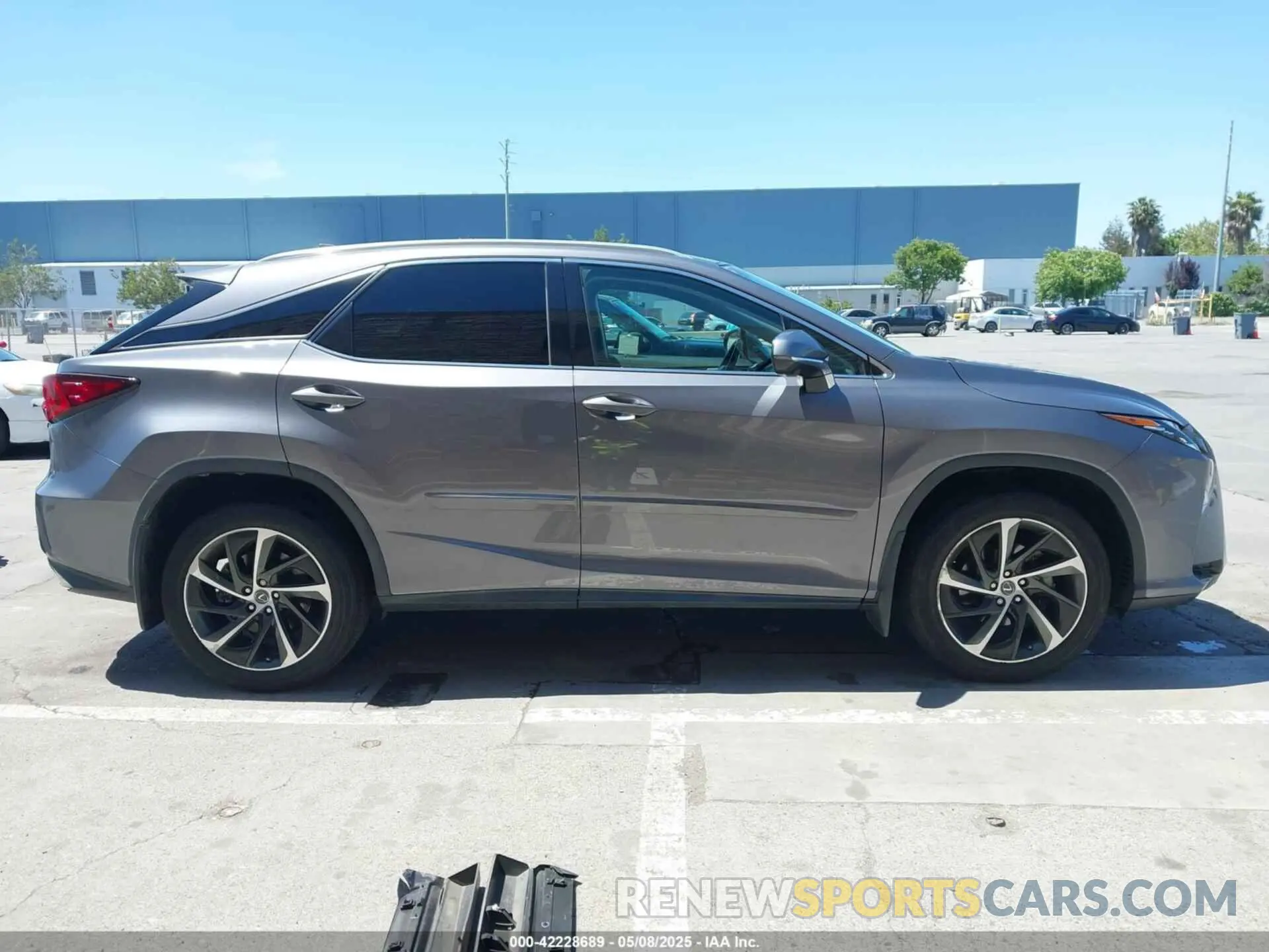 14 Photograph of a damaged car 2T2ZZMCA4KC142476 LEXUS RX 350 2019