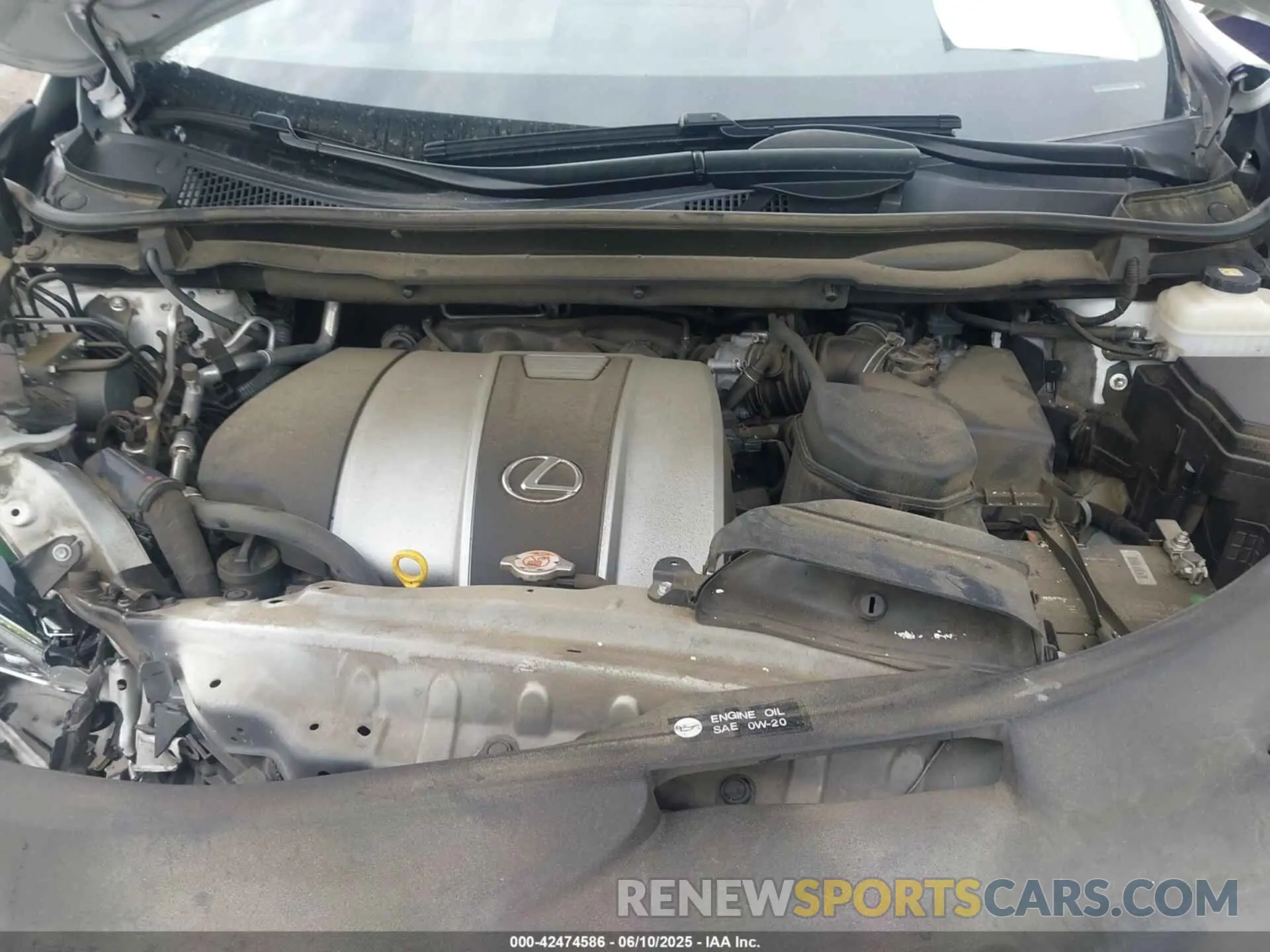 10 Photograph of a damaged car 2T2ZZMCA5KC122432 LEXUS RX 350 2019
