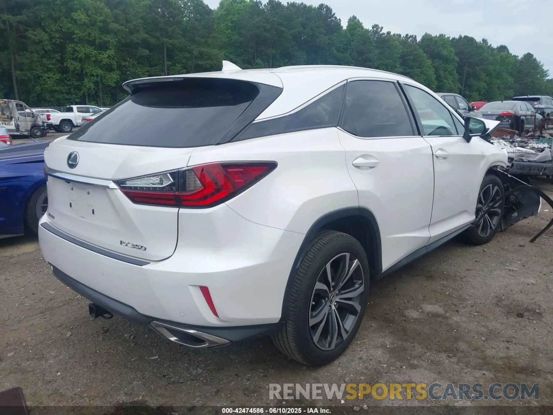 4 Photograph of a damaged car 2T2ZZMCA5KC122432 LEXUS RX 350 2019